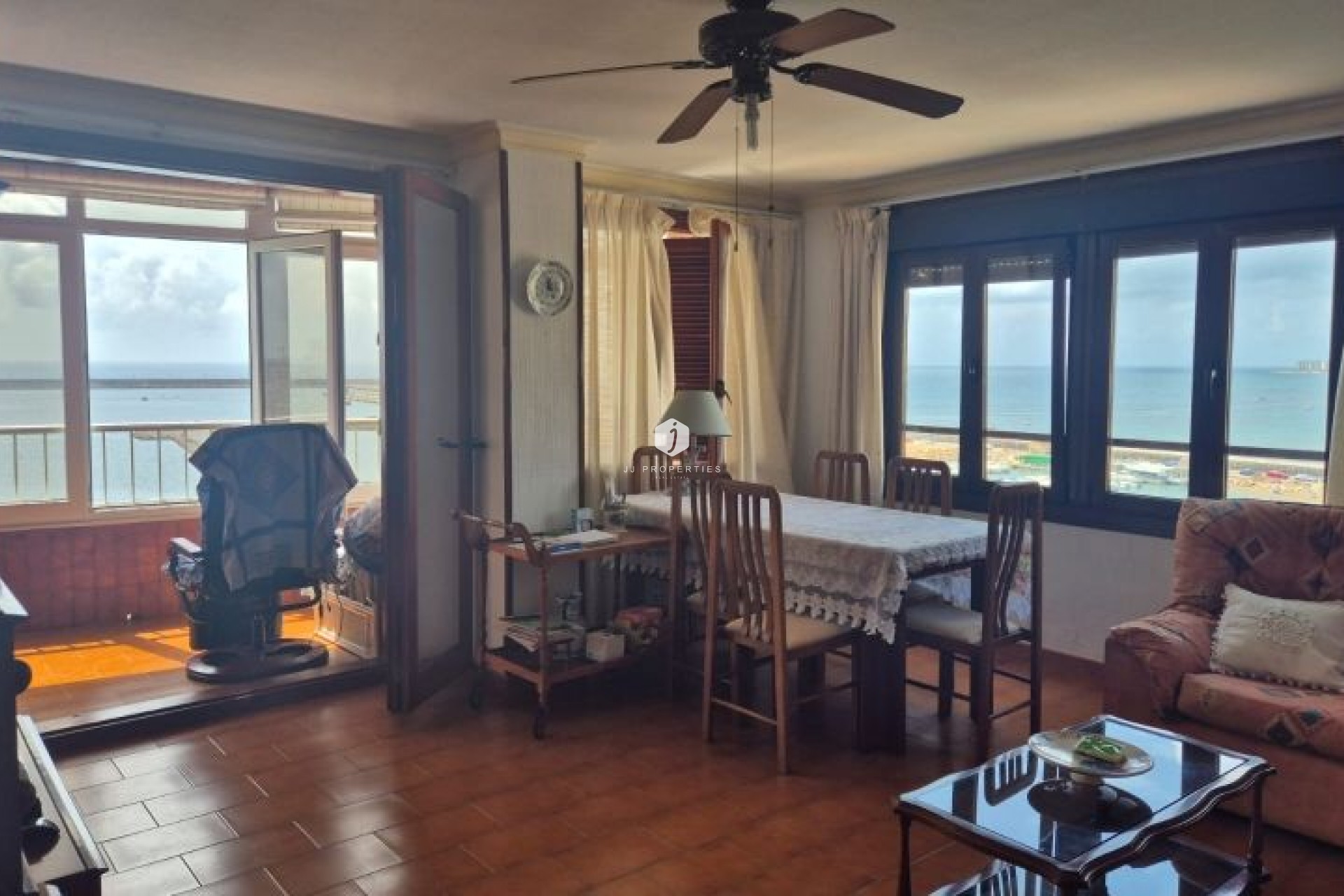 Tweedehands - Appartement / flat -
Torrevieja - Costa Blanca