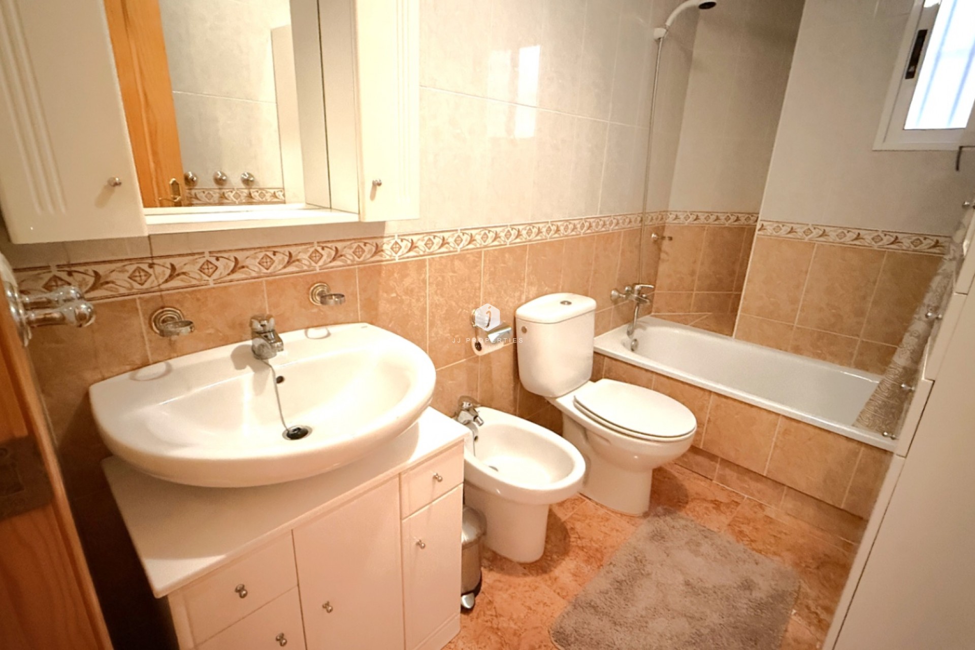 Tweedehands - Appartement / flat -
Torrevieja - Costa Blanca