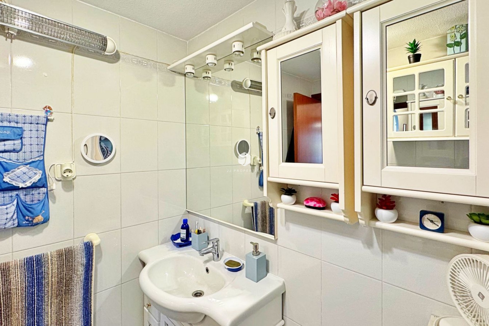 Tweedehands - Appartement / flat -
Torrevieja - Costa Blanca