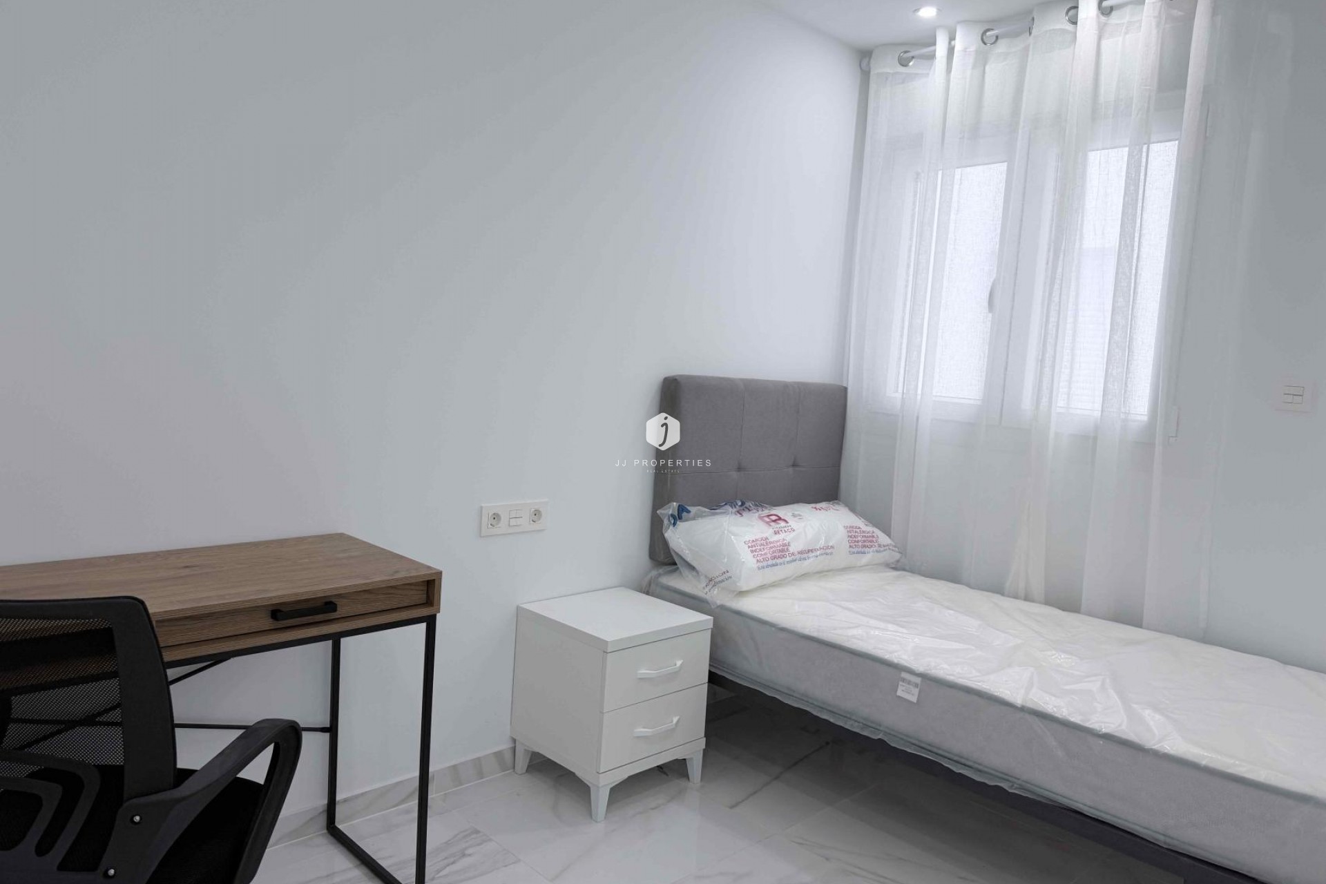 Tweedehands - Appartement / flat -
Torrevieja - Costa Blanca
