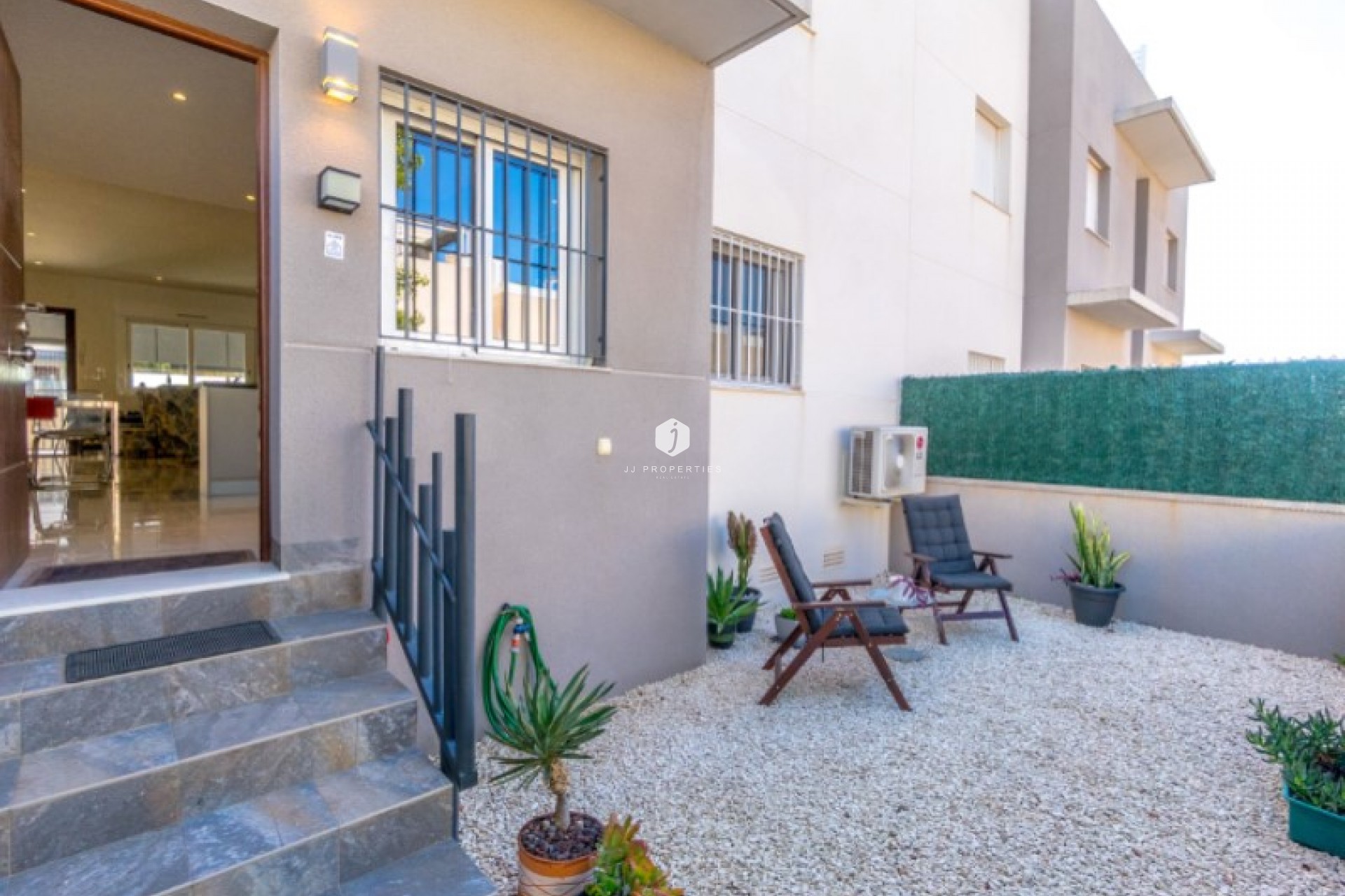 Tweedehands - Appartement / flat -
Torrevieja - Costa Blanca