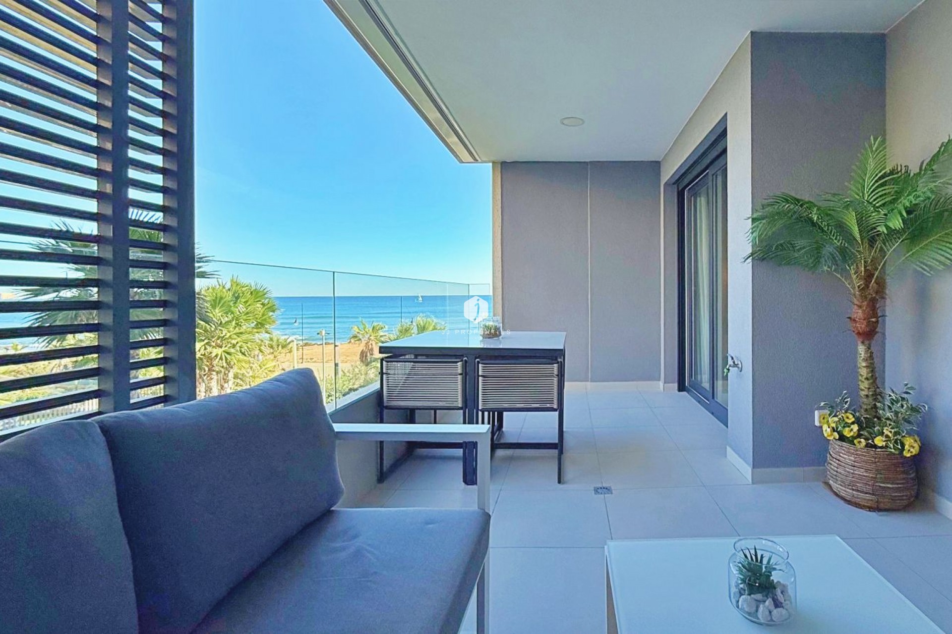 Tweedehands - Appartement / flat -
Torrevieja - Costa Blanca