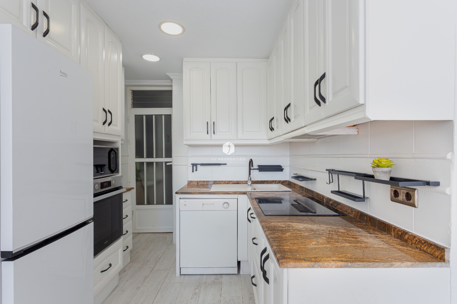 Tweedehands - Appartement / flat -
Torrevieja - Costa Blanca