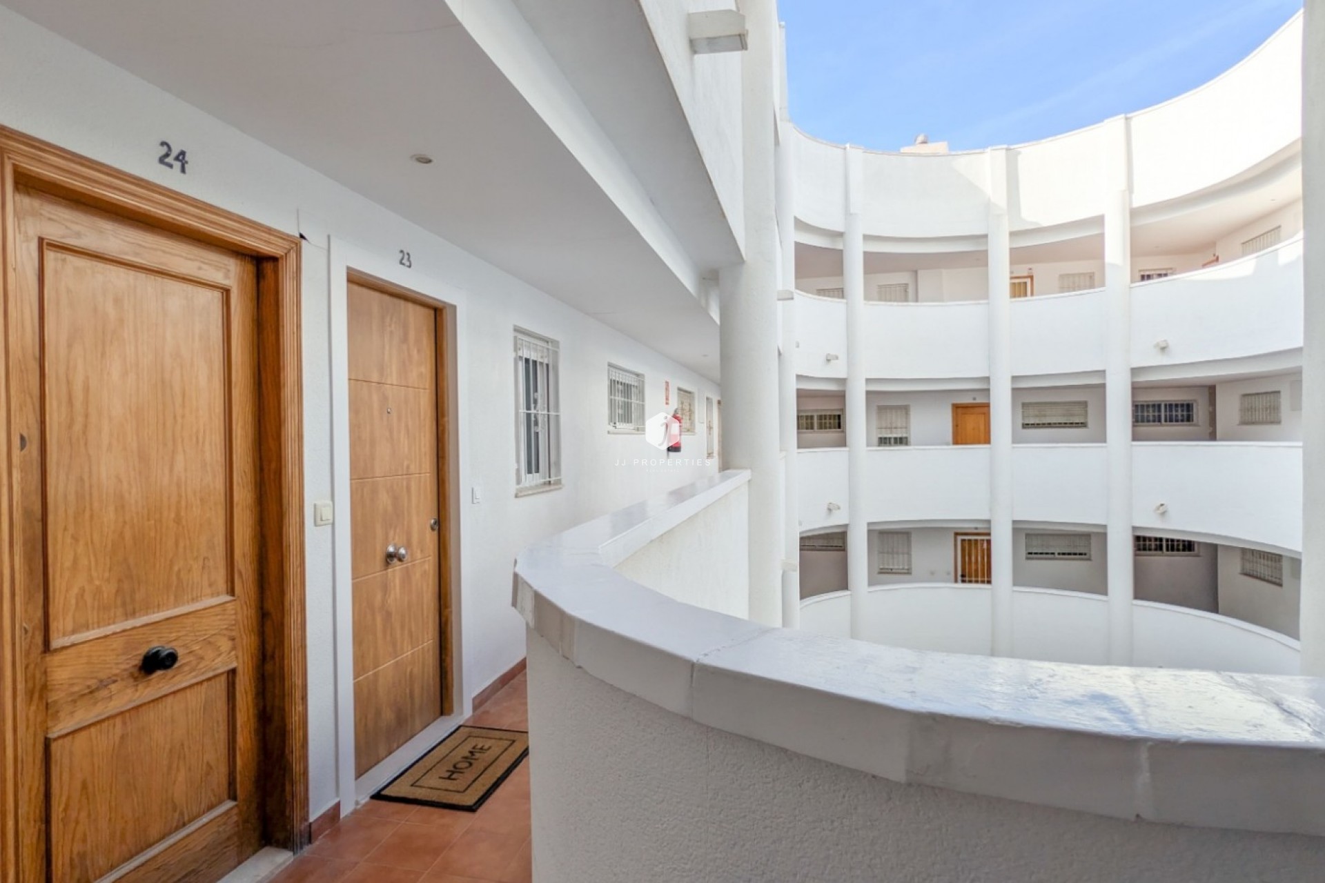 Tweedehands - Appartement / flat -
Torrevieja - Costa Blanca