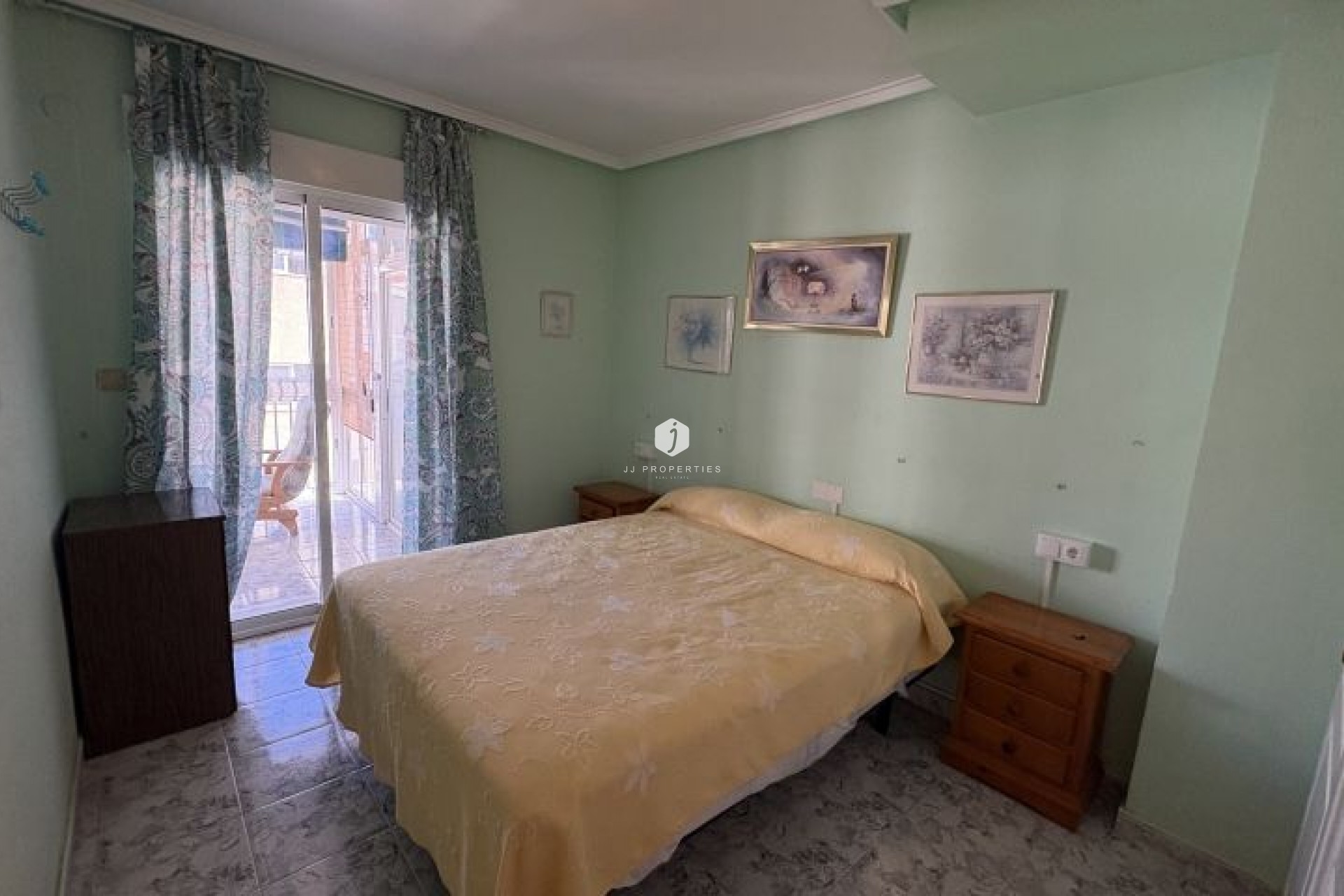 Tweedehands - Appartement / flat -
Torrevieja - Costa Blanca