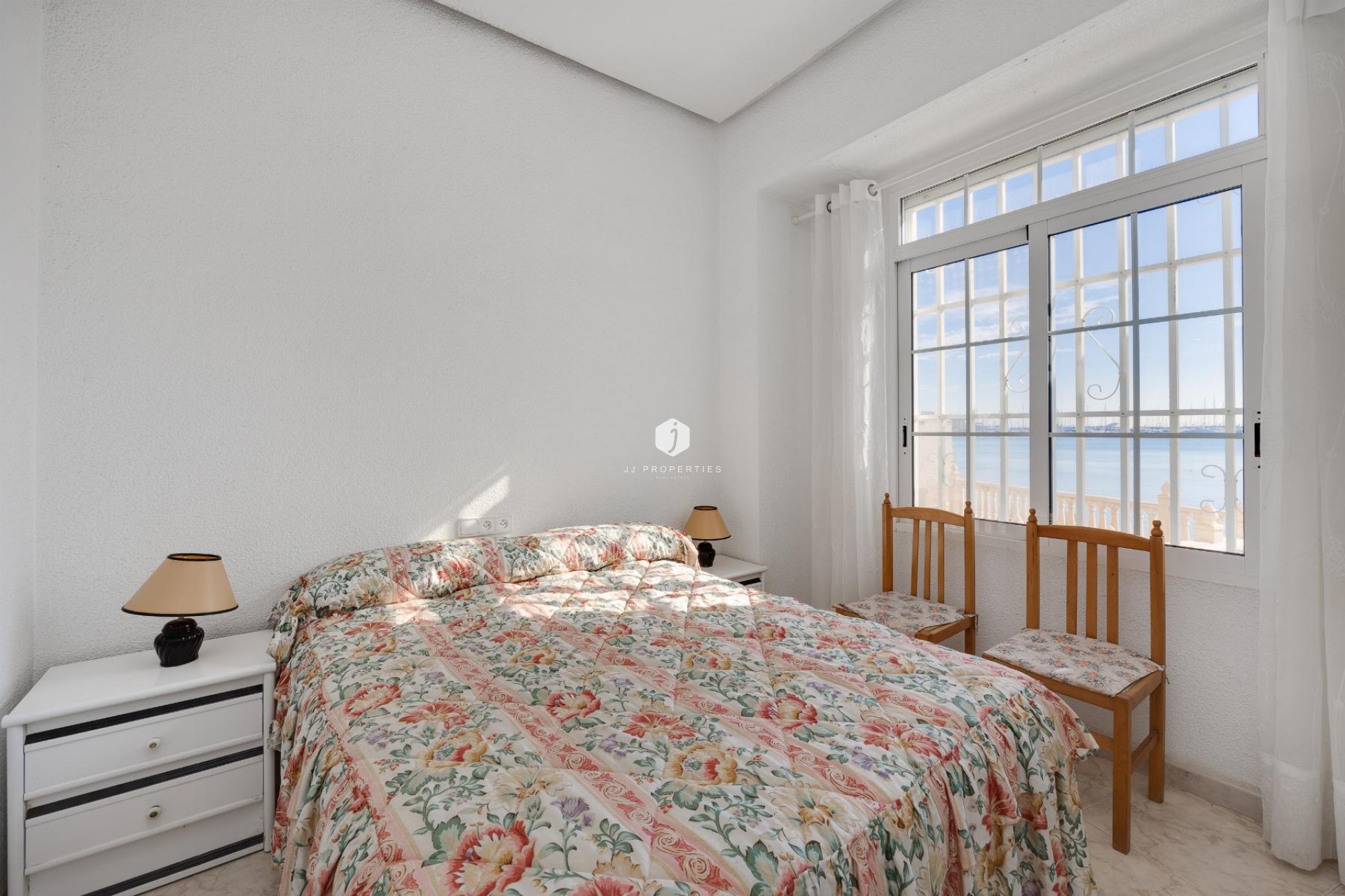 Tweedehands - Appartement / flat -
Torrevieja - Costa Blanca