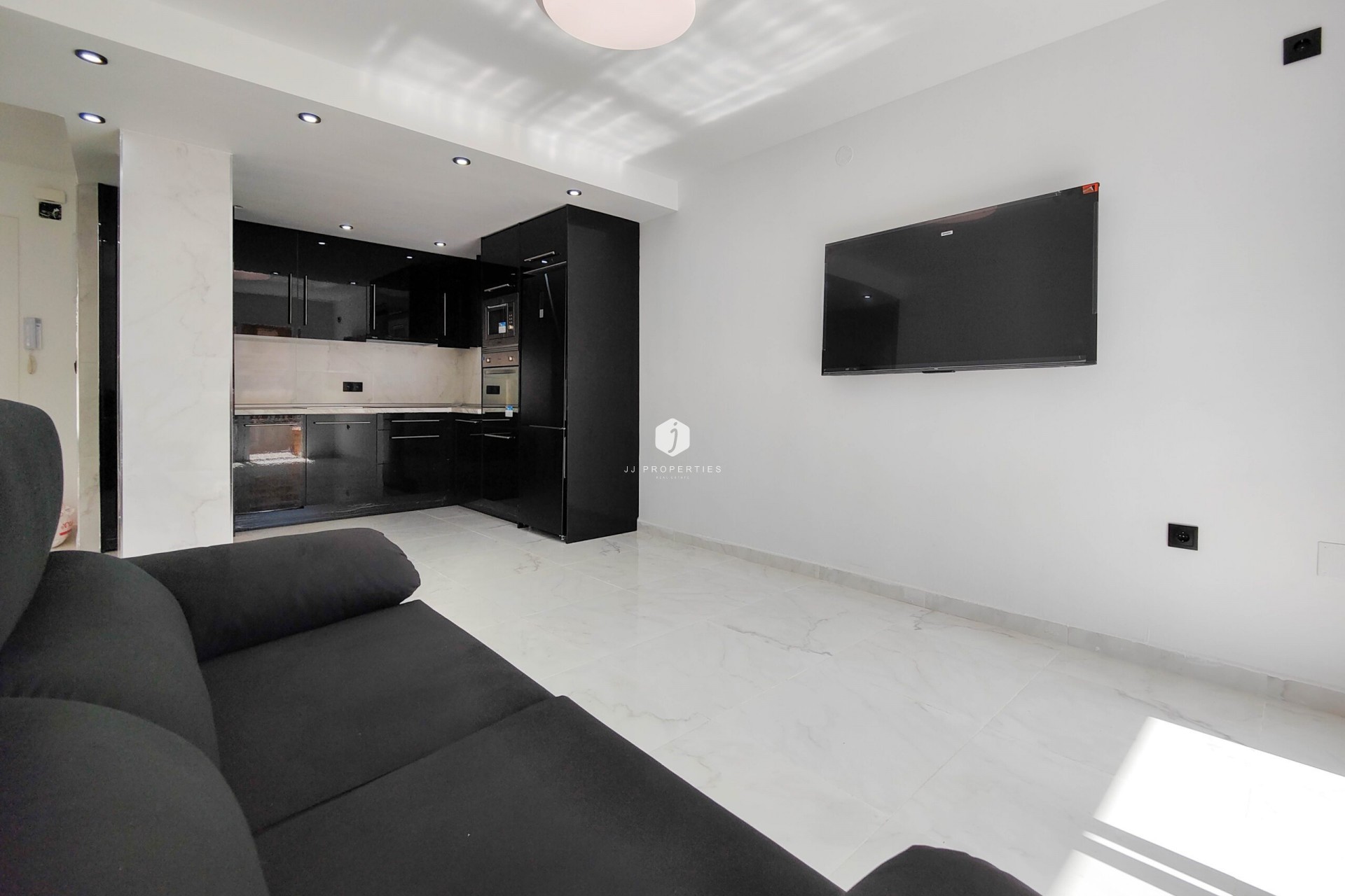 Tweedehands - Appartement / flat -
Torrevieja - Costa Blanca