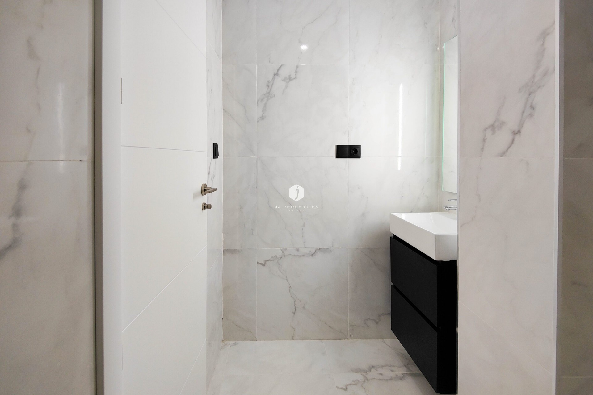 Tweedehands - Appartement / flat -
Torrevieja - Costa Blanca