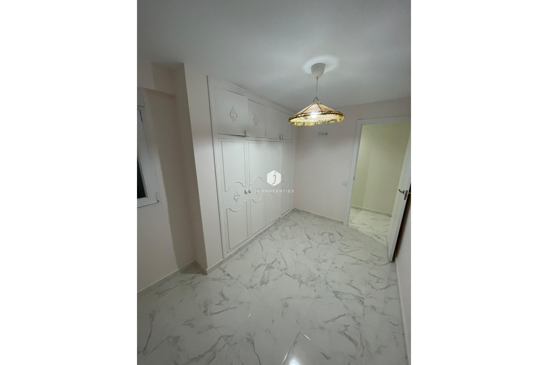Tweedehands - Appartement / flat -
Torrevieja - Costa Blanca