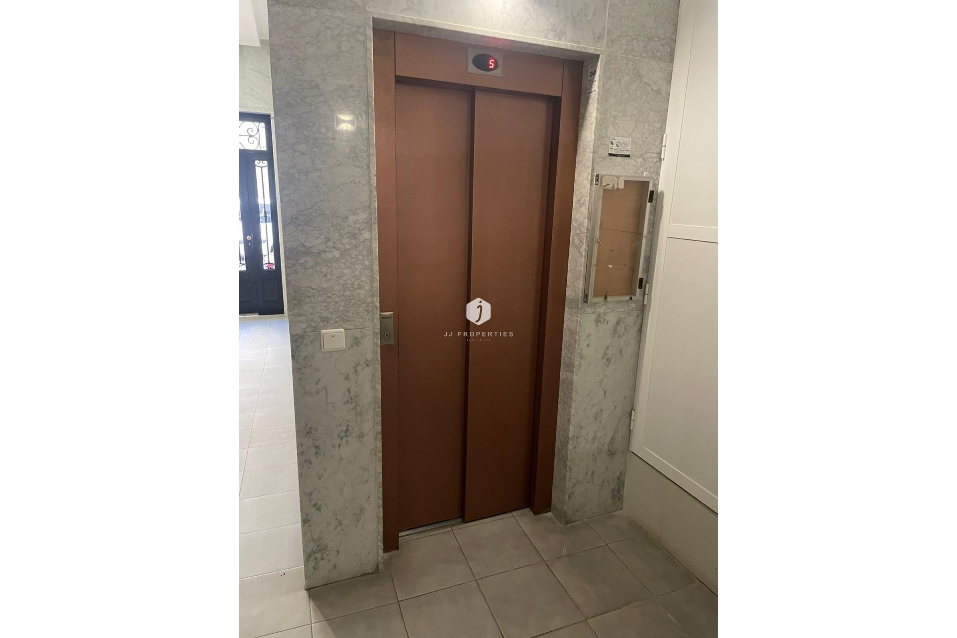 Tweedehands - Appartement / flat -
Torrevieja - Costa Blanca