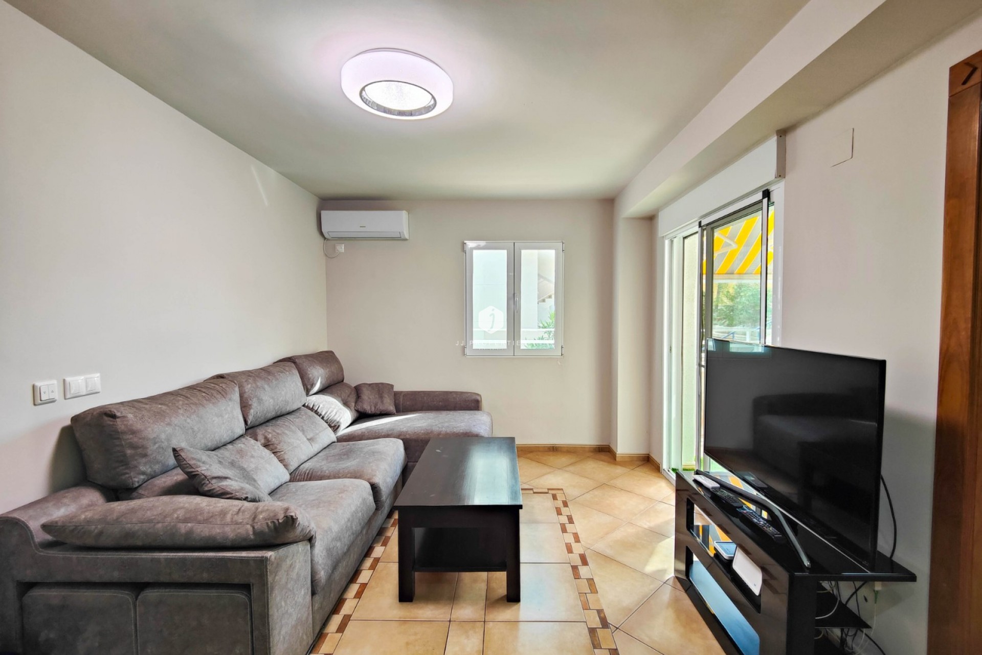 Tweedehands - Appartement / flat -
Torrevieja - Costa Blanca