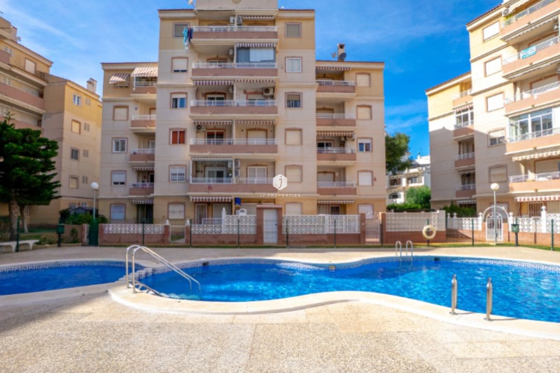 Tweedehands - Appartement / flat -
Torrevieja - Costa Blanca