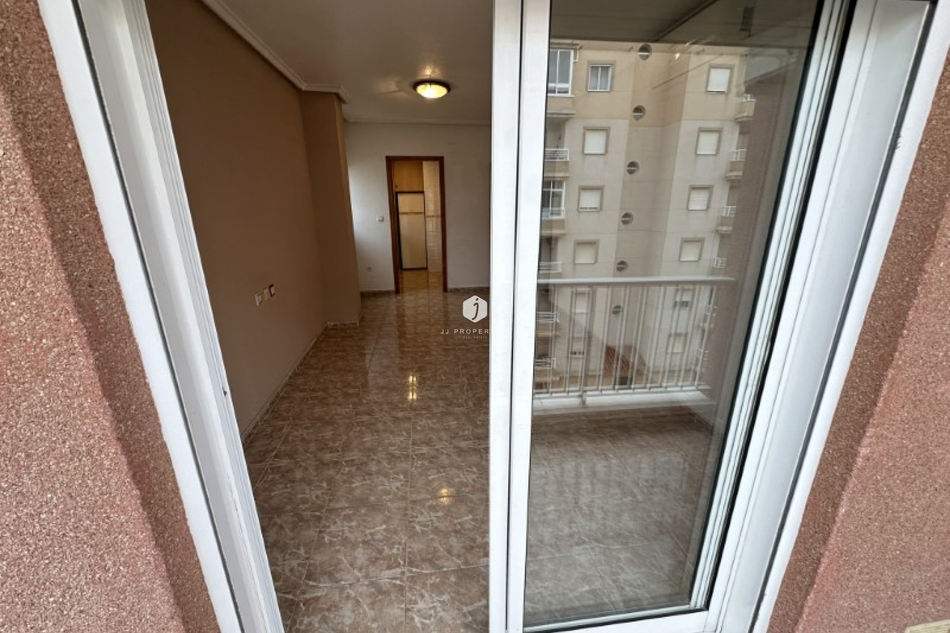 Tweedehands - Appartement / flat -
Torrevieja - Costa Blanca