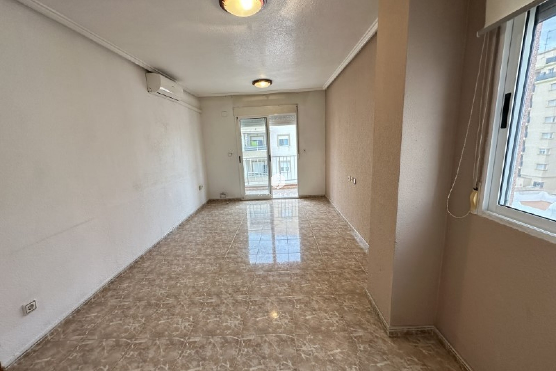 Tweedehands - Appartement / flat -
Torrevieja - Costa Blanca
