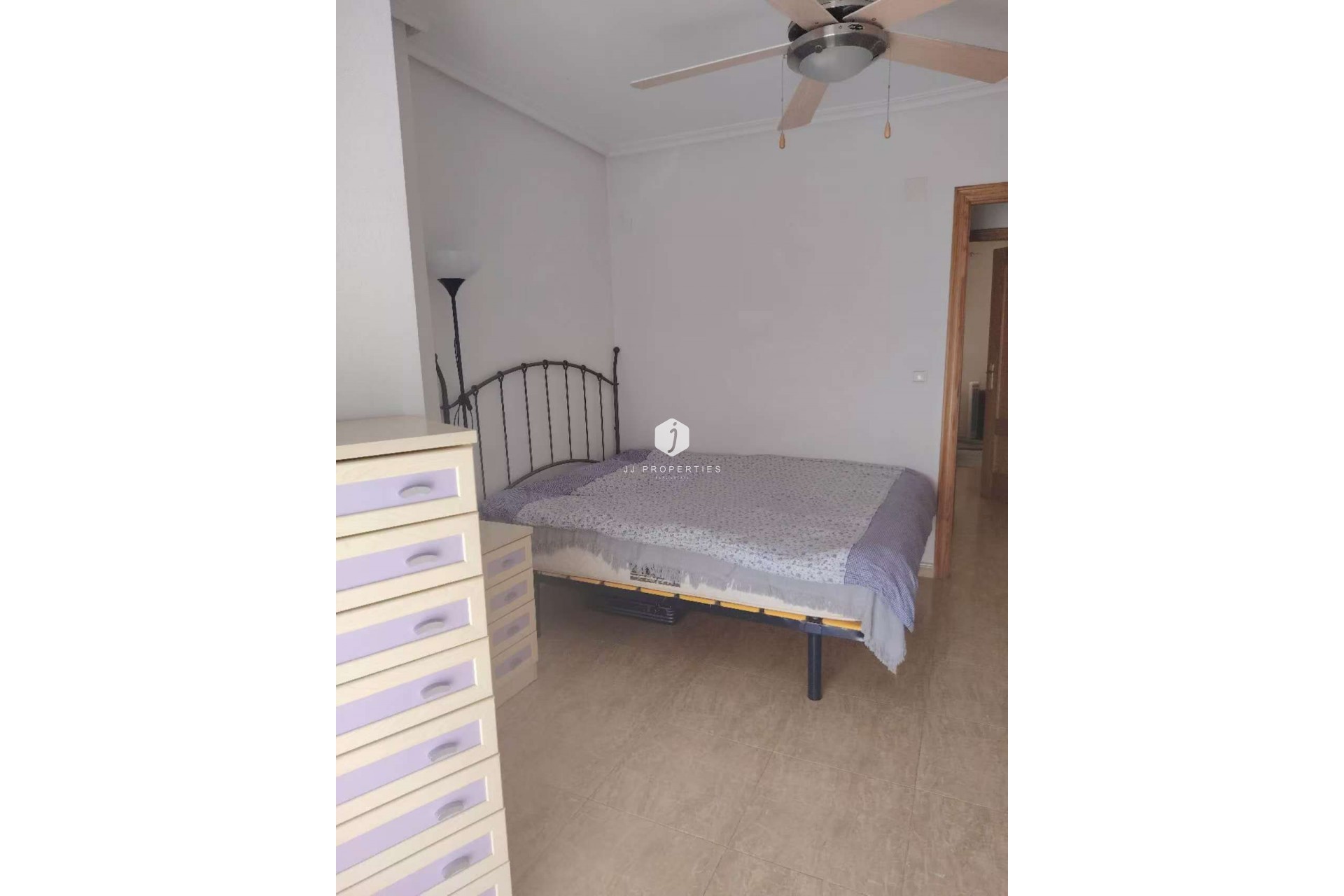 Tweedehands - Appartement / flat -
Torrevieja - Costa Blanca