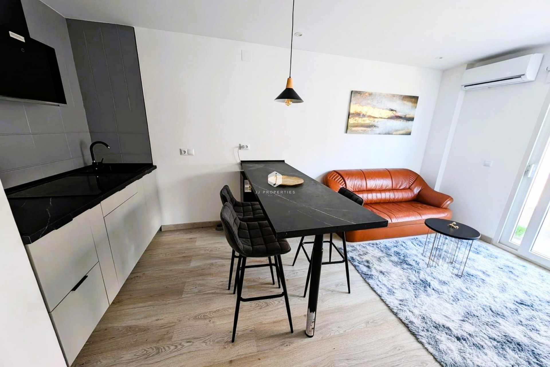 Tweedehands - Appartement / flat -
Torrevieja - Costa Blanca