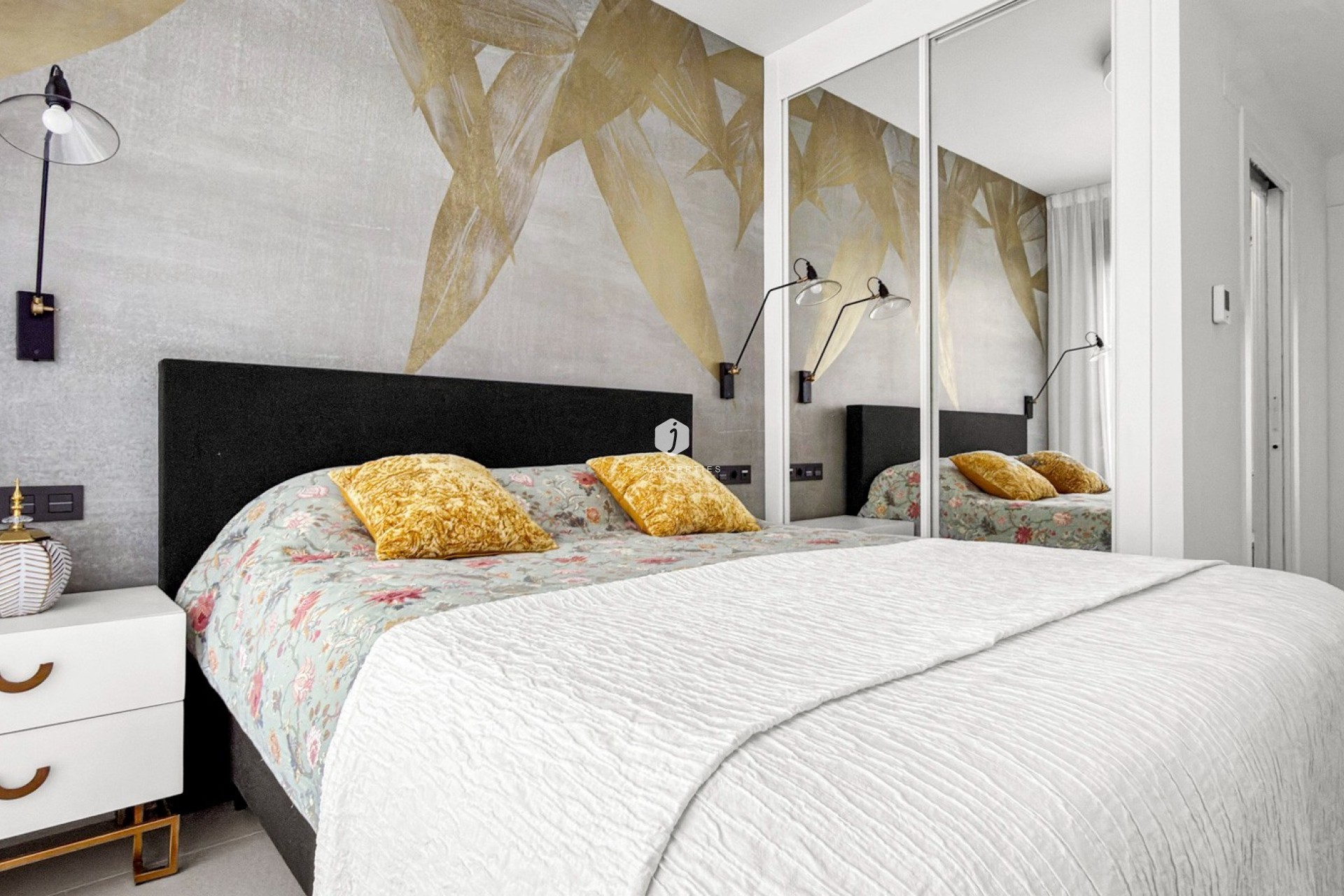 Tweedehands - Appartement / flat -
Torrevieja - Costa Blanca