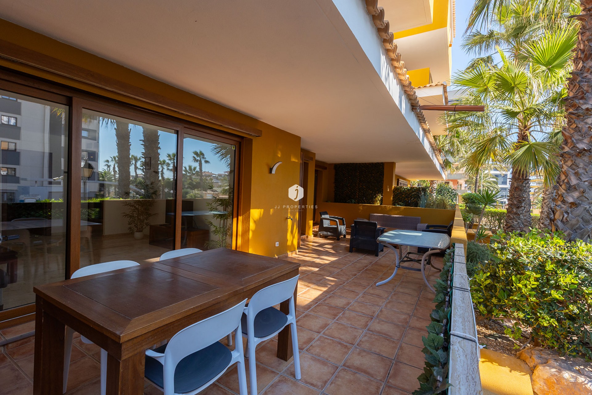Tweedehands - Appartement / flat -
Torrevieja - Costa Blanca