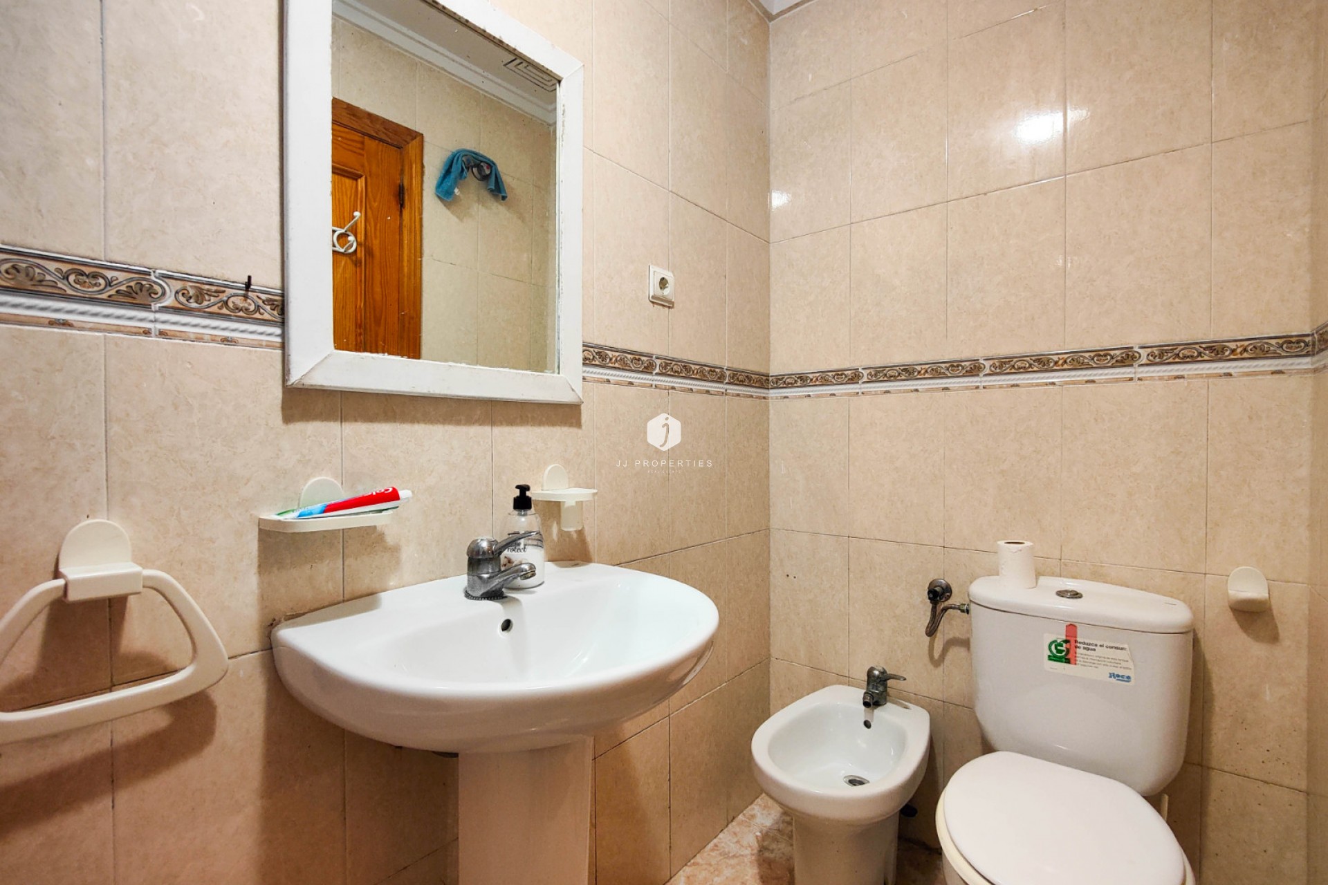 Tweedehands - Appartement / flat -
Torrevieja - Costa Blanca