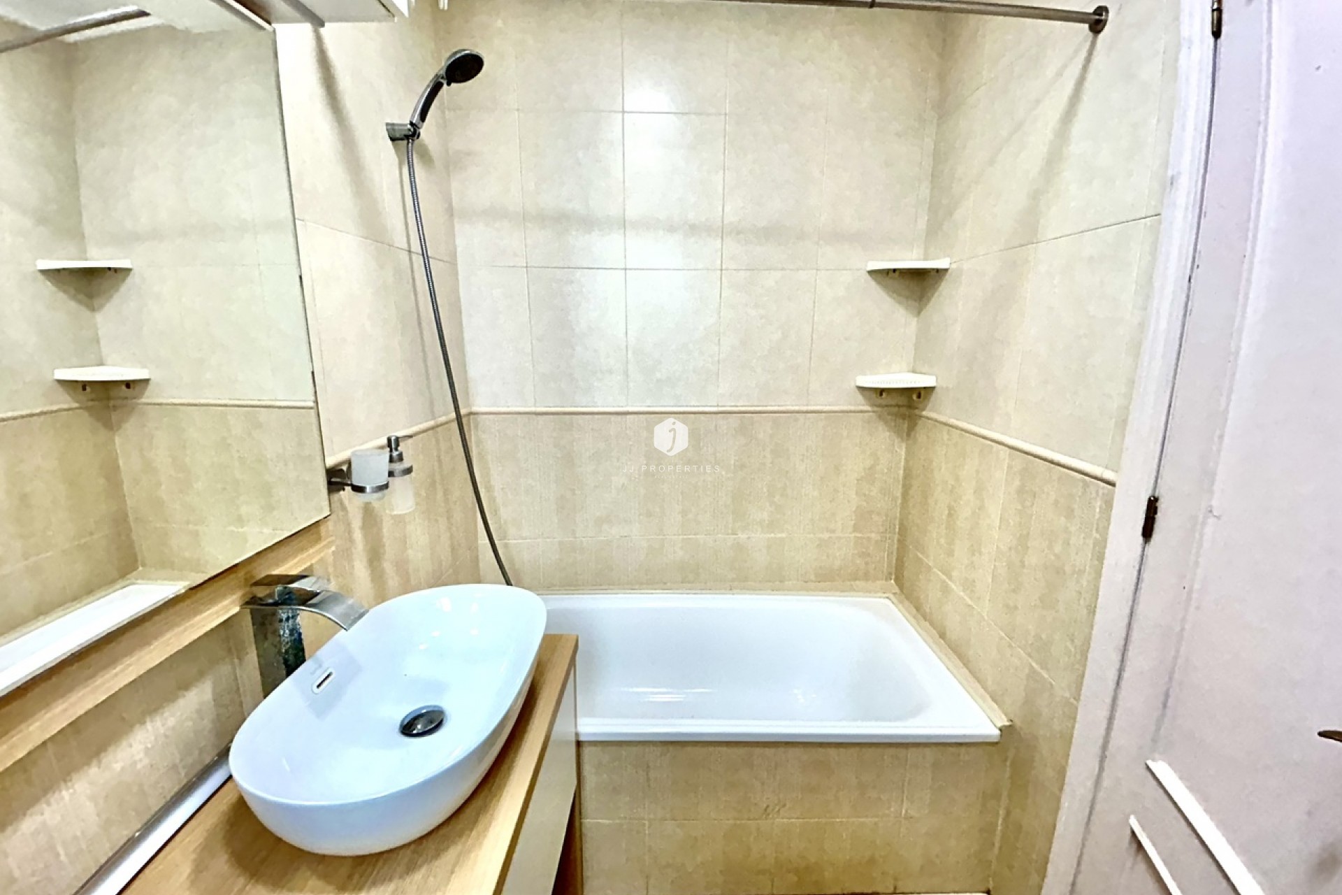 Tweedehands - Appartement / flat -
Torrevieja - Costa Blanca