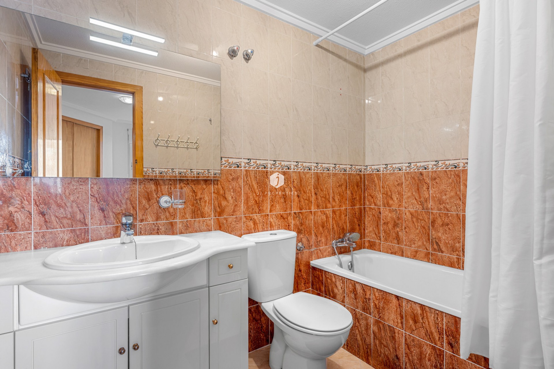Tweedehands - Appartement / flat -
Torrevieja - Costa Blanca