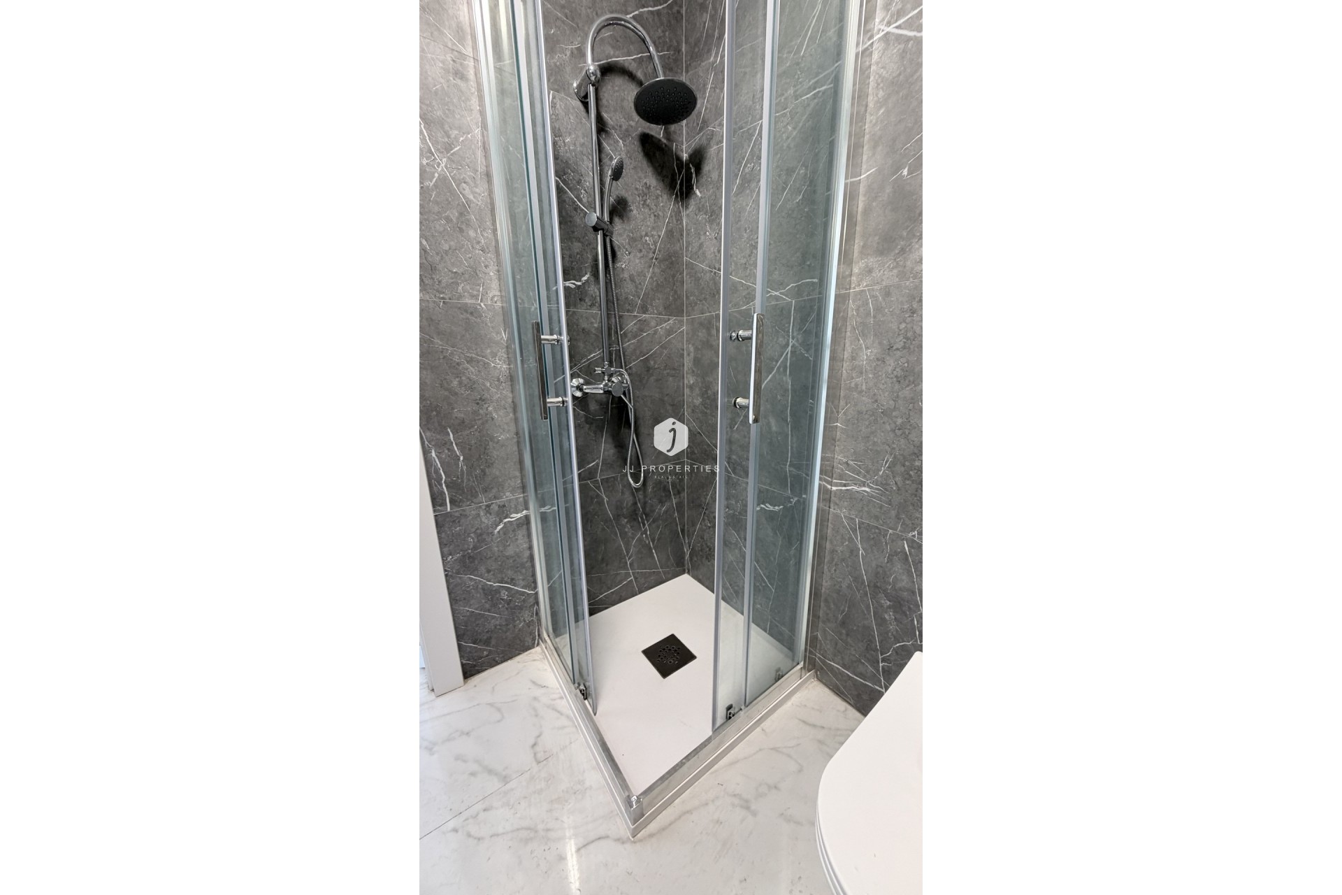 Tweedehands - Appartement / flat -
Torrevieja - Costa Blanca