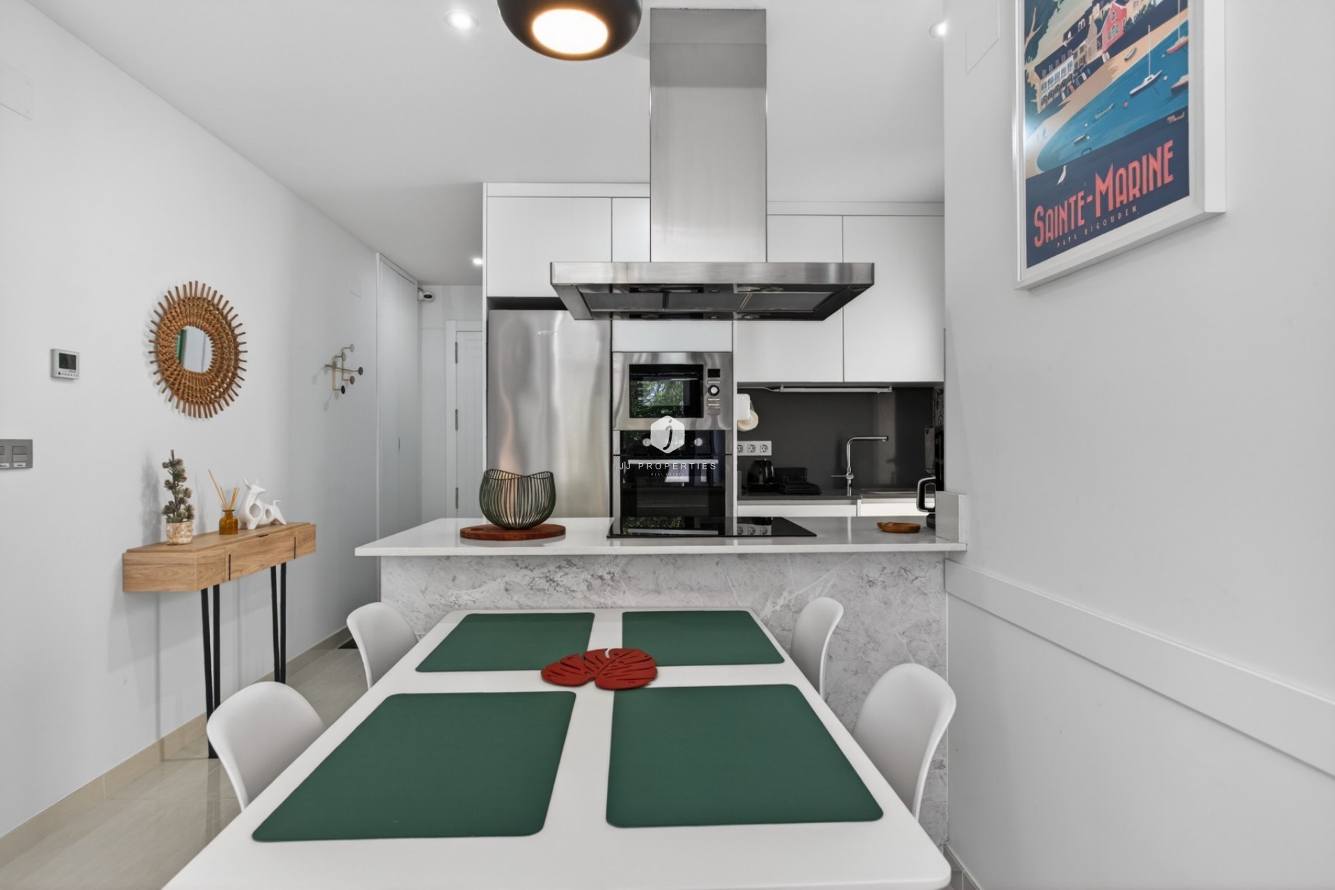 Tweedehands - Appartement / flat -
Torrevieja - Costa Blanca