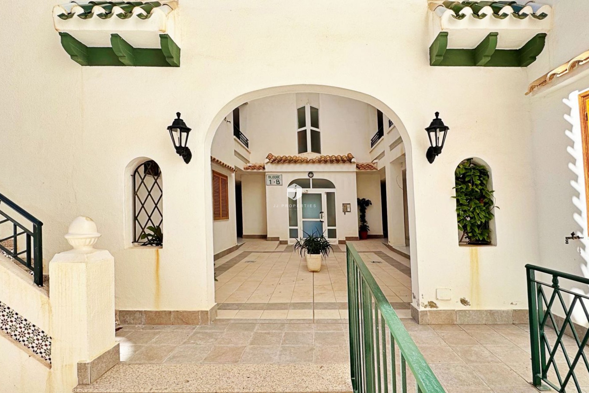 Tweedehands - Appartement / flat -
Torrevieja - Costa Blanca