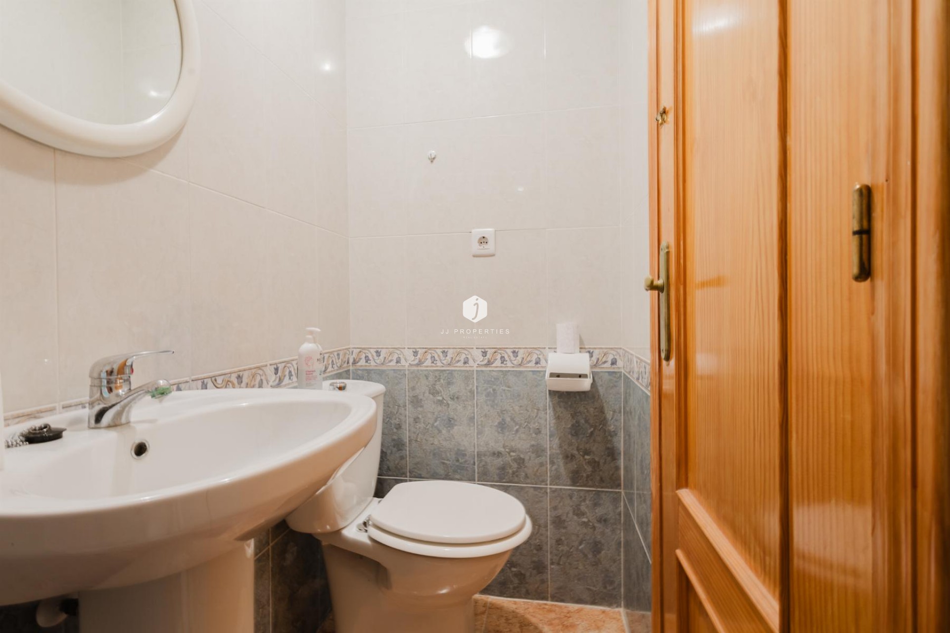 Tweedehands - Appartement / flat -
Torrevieja - Costa Blanca