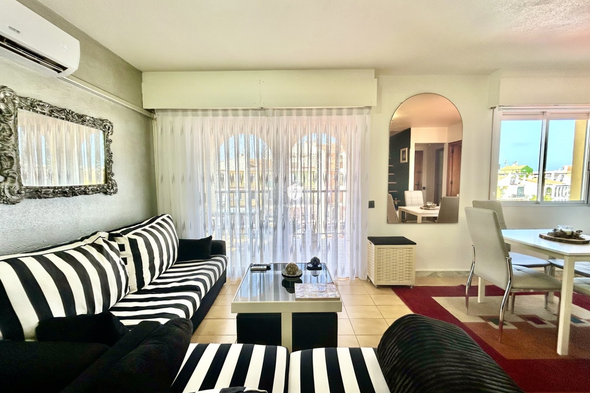 Tweedehands - Appartement / flat -
Torrevieja - Costa Blanca