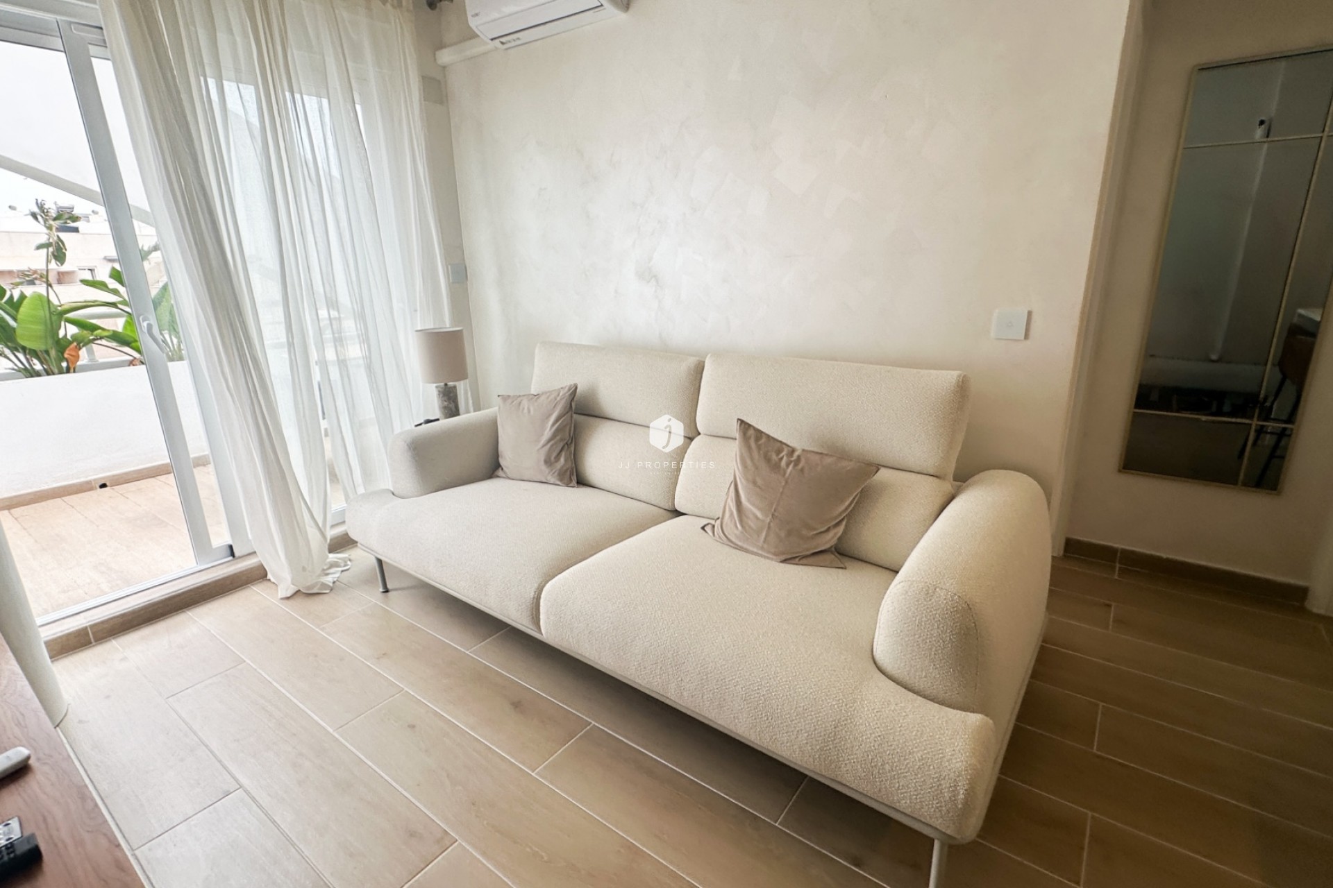 Tweedehands - Appartement / flat -
Torrevieja - Costa Blanca