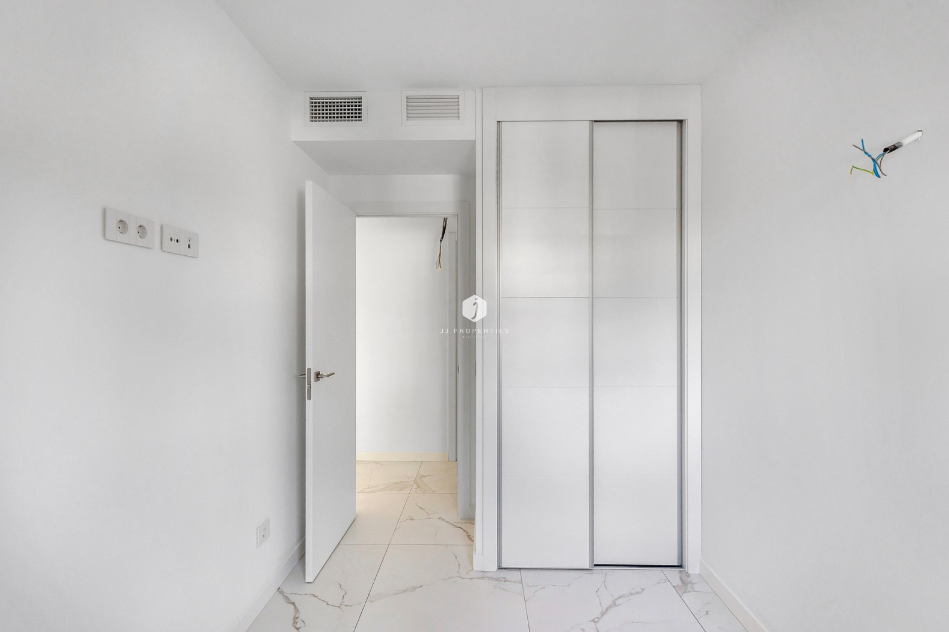 Tweedehands - Appartement / flat -
Torrevieja - Costa Blanca
