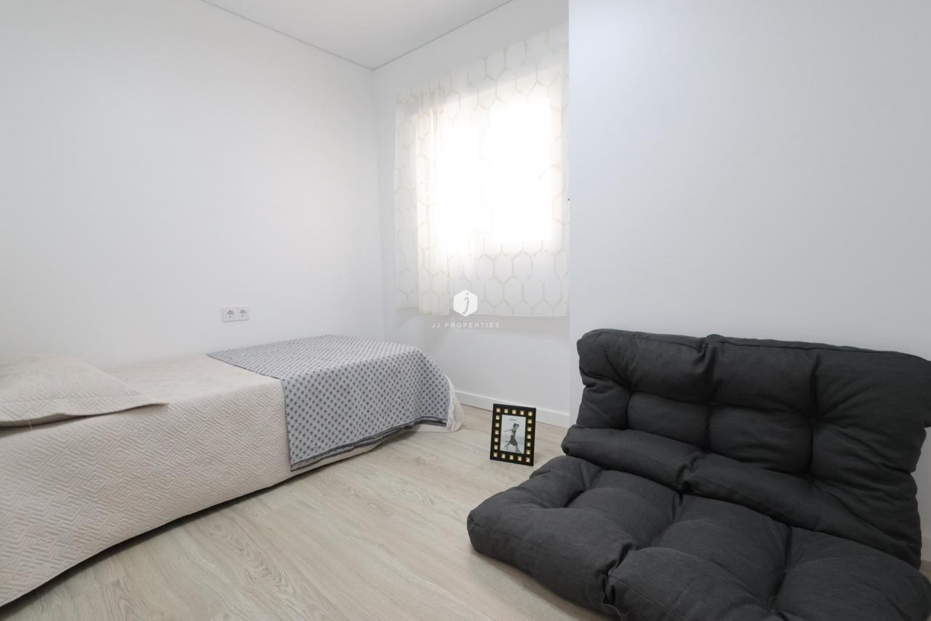 Tweedehands - Appartement / flat -
Torrevieja - Costa Blanca