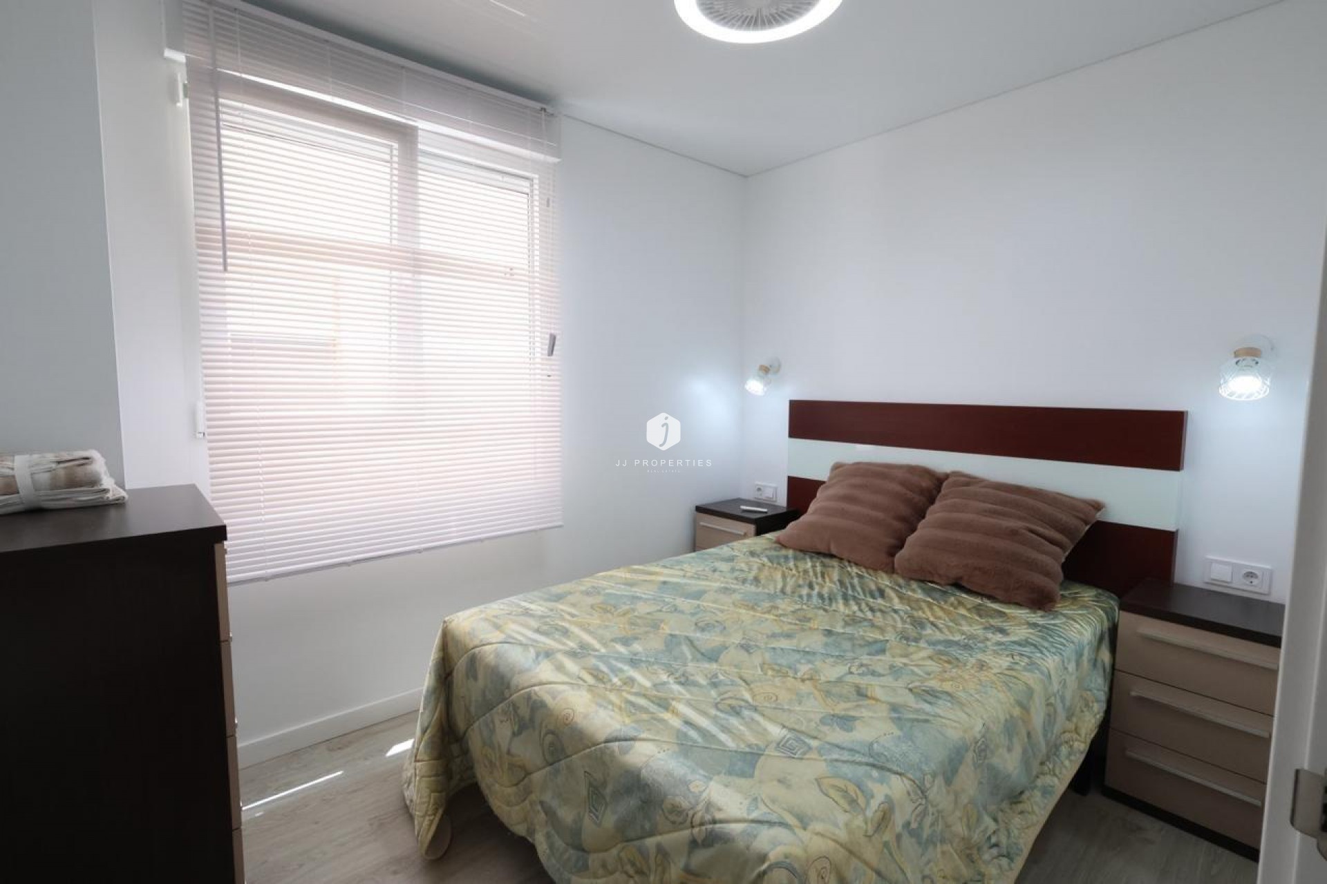 Tweedehands - Appartement / flat -
Torrevieja - Costa Blanca