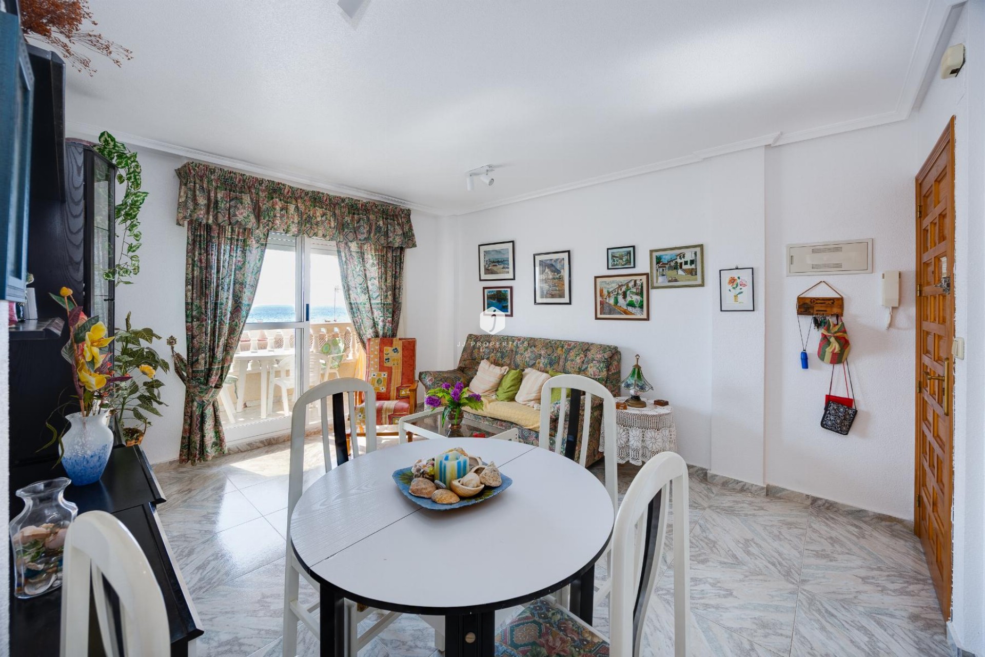 Tweedehands - Appartement / flat -
Torrevieja - Costa Blanca