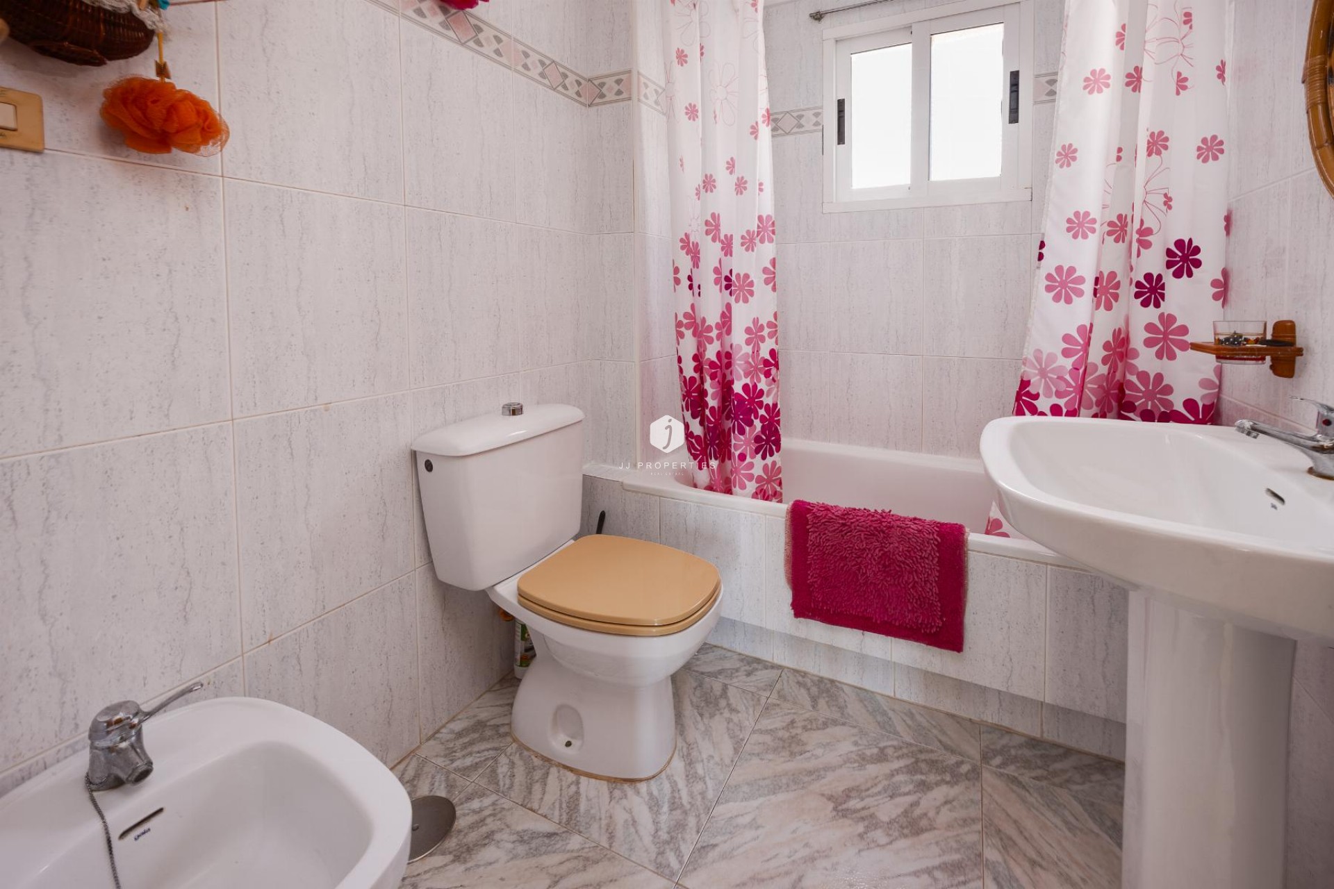Tweedehands - Appartement / flat -
Torrevieja - Costa Blanca