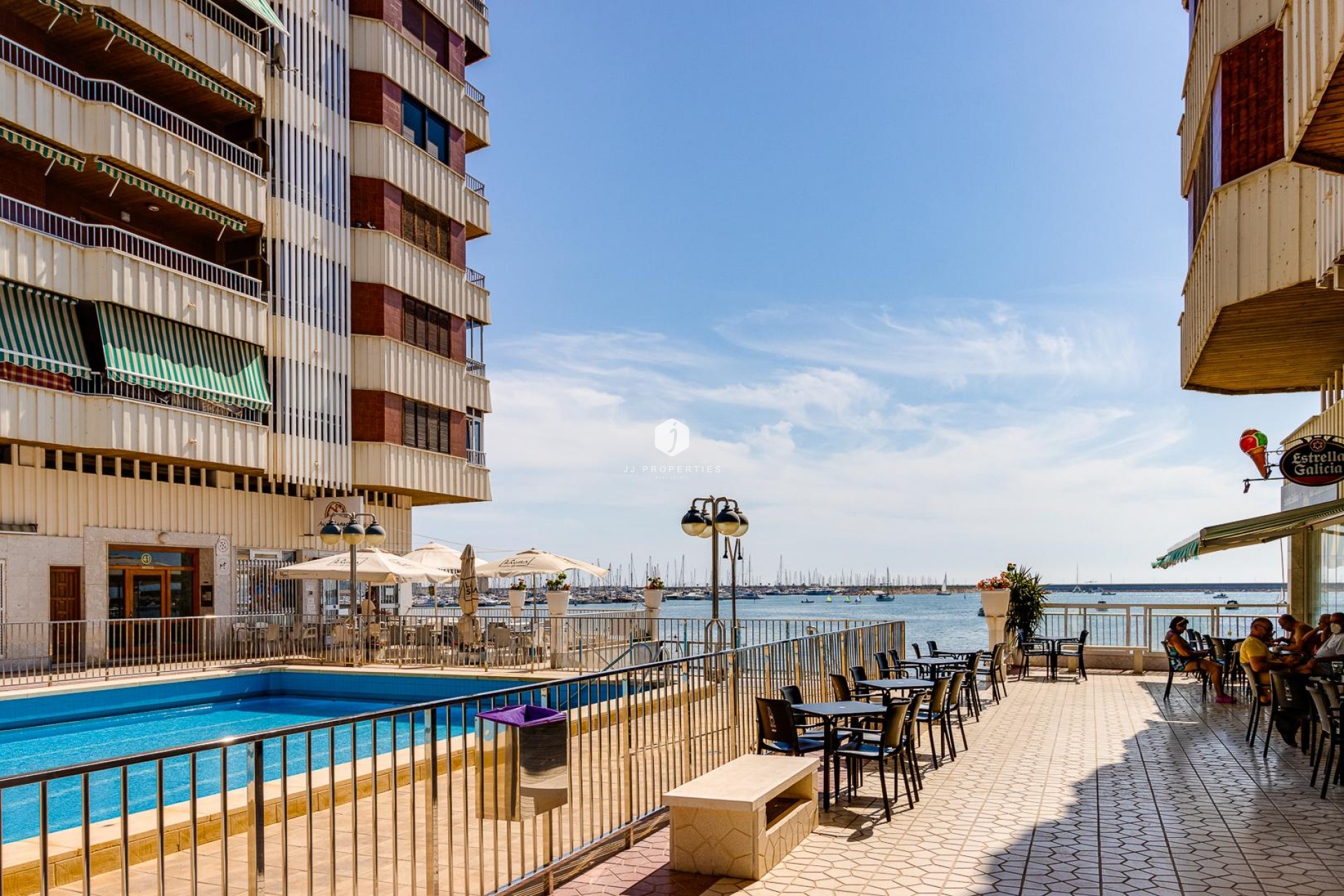 Tweedehands - Appartement / flat -
Torrevieja - Costa Blanca