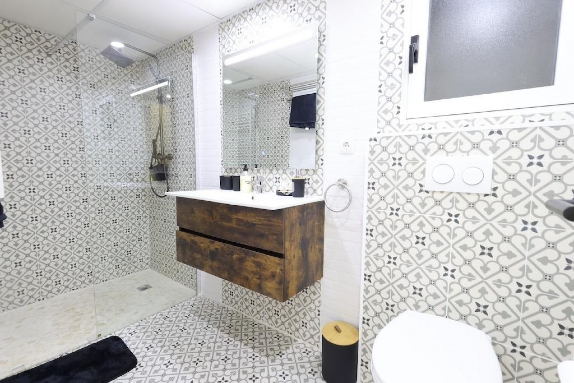 Tweedehands - Appartement / flat -
Torrevieja - Costa Blanca