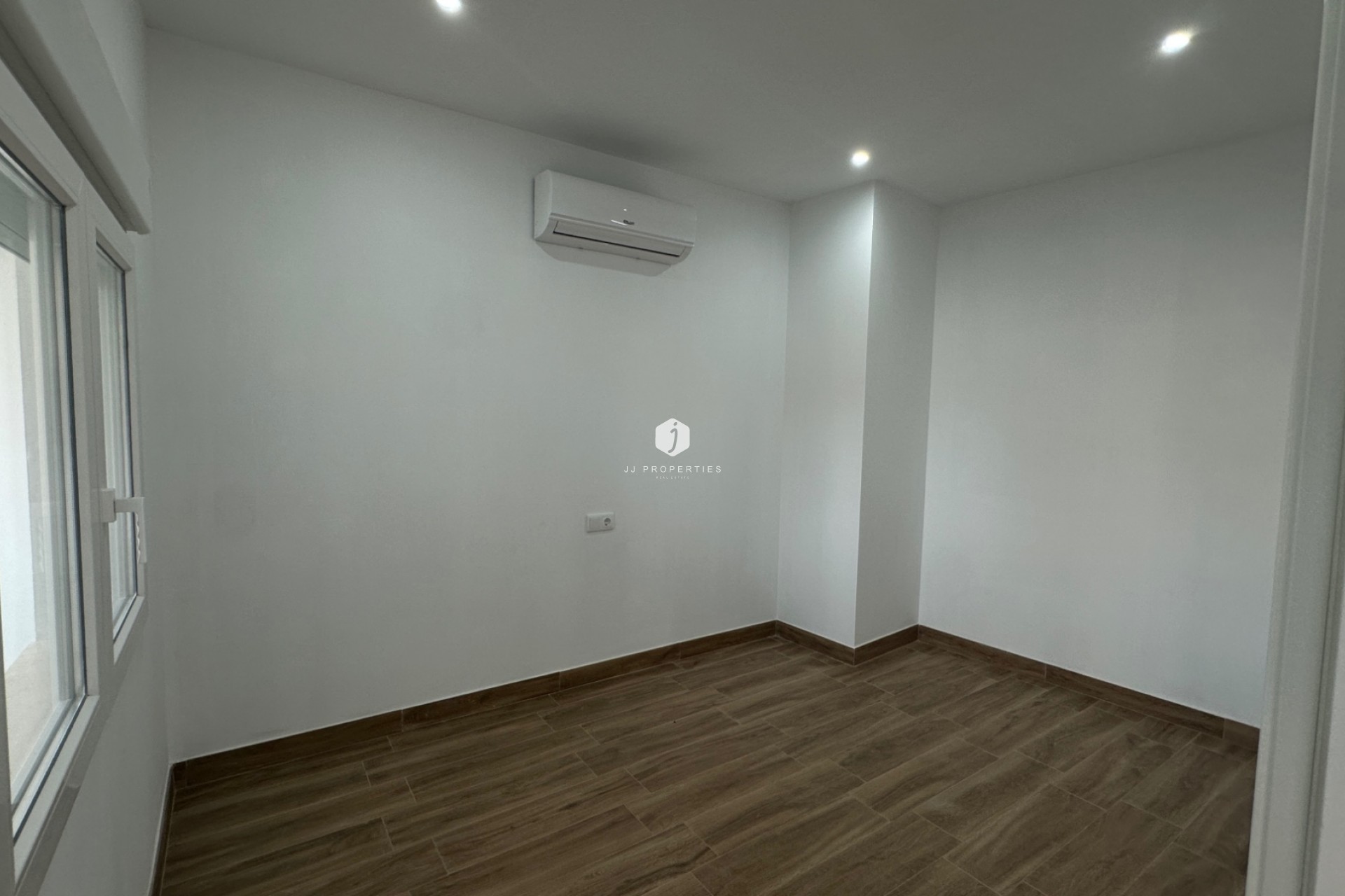Tweedehands - Appartement / flat -
Torrevieja - Costa Blanca