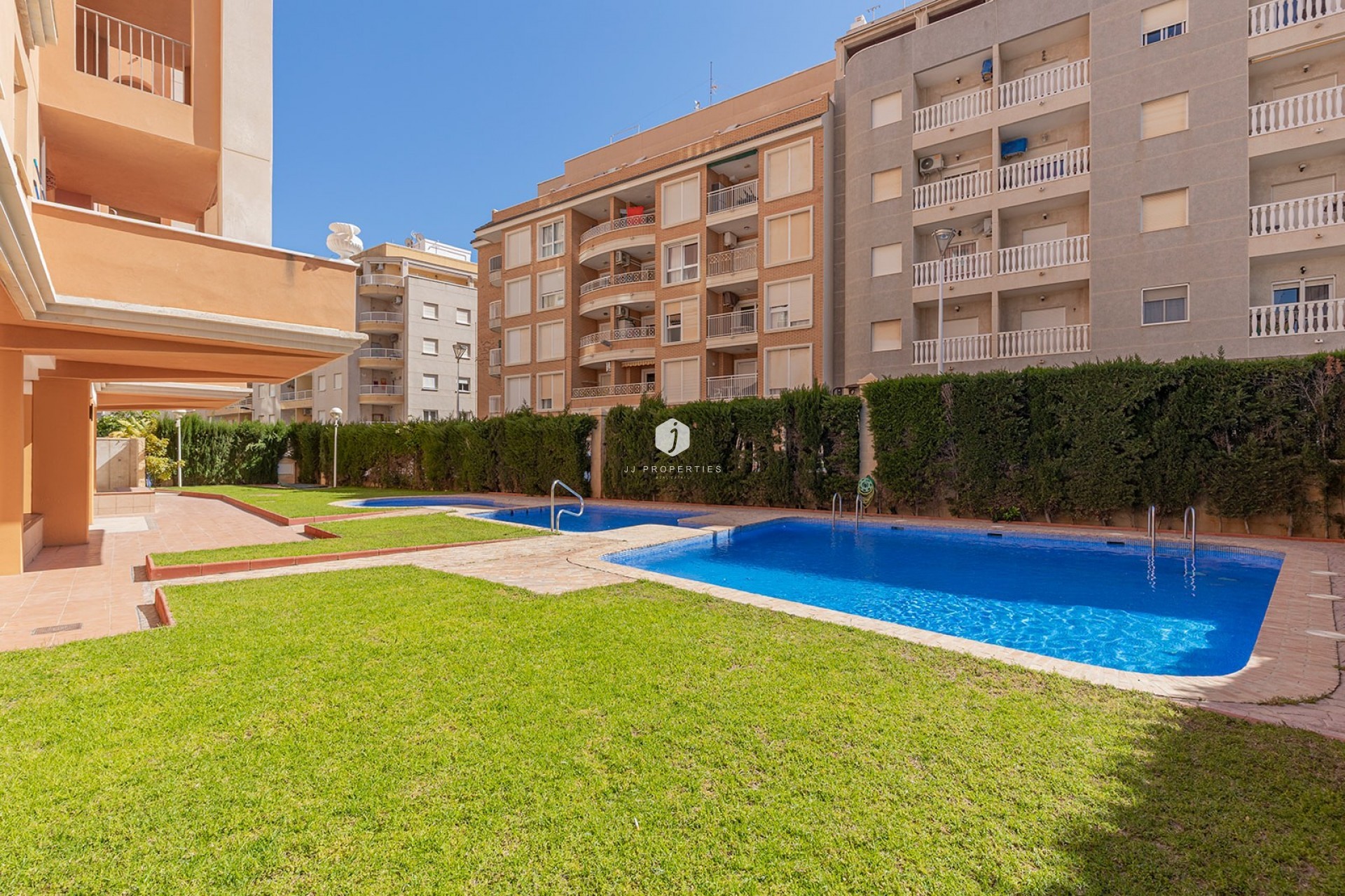 Tweedehands - Appartement / flat -
Torrevieja - Costa Blanca