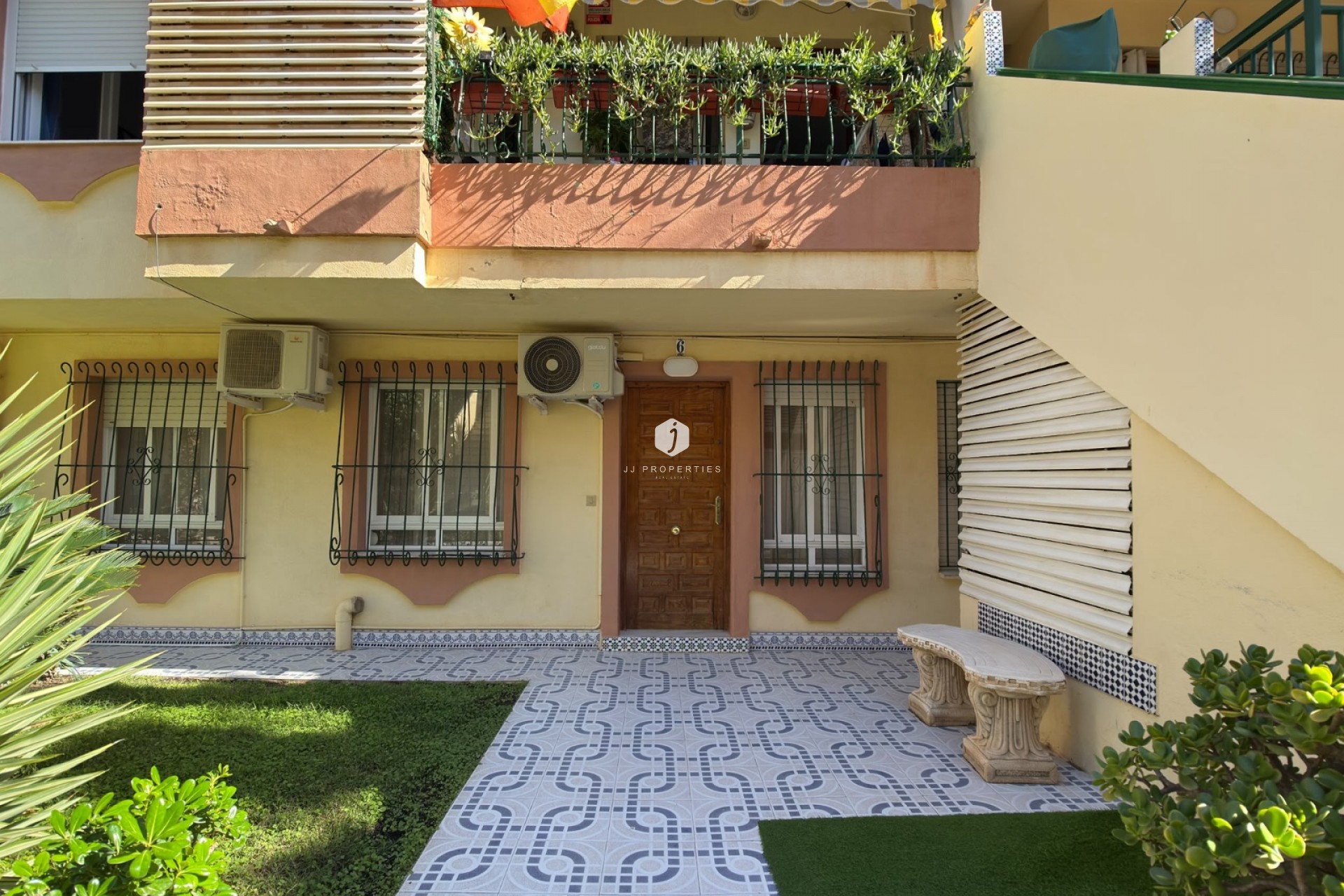Tweedehands - Appartement / flat -
Torrevieja - Costa Blanca