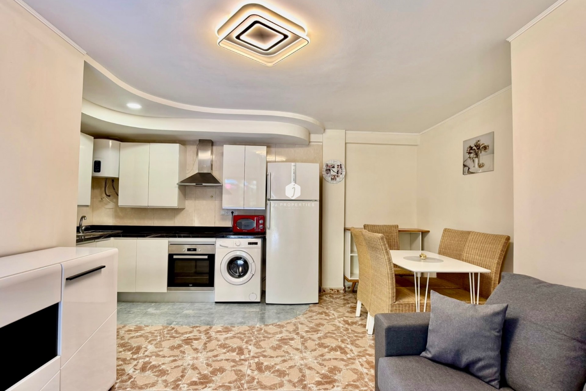 Tweedehands - Appartement / flat -
Torrevieja - Costa Blanca