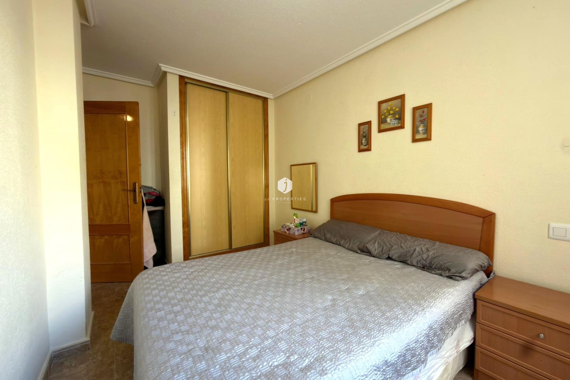 Tweedehands - Appartement / flat -
Torrevieja - Curva Del Palangre