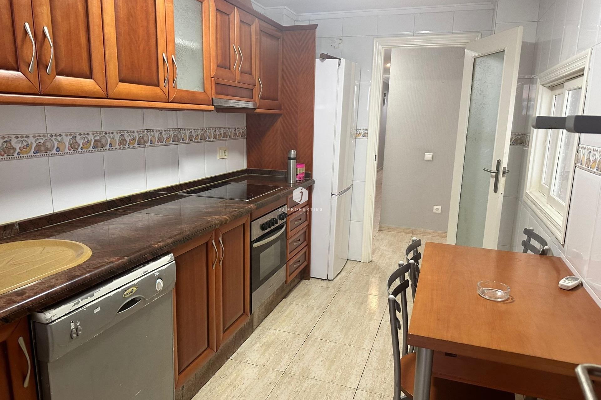 Tweedehands - Appartement / flat -
Torrevieja - El Acequión - Los Náufragos