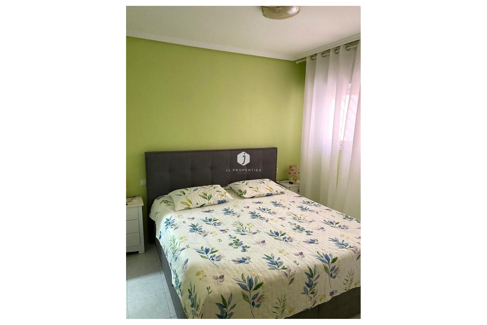 Tweedehands - Appartement / flat -
Torrevieja - El molino