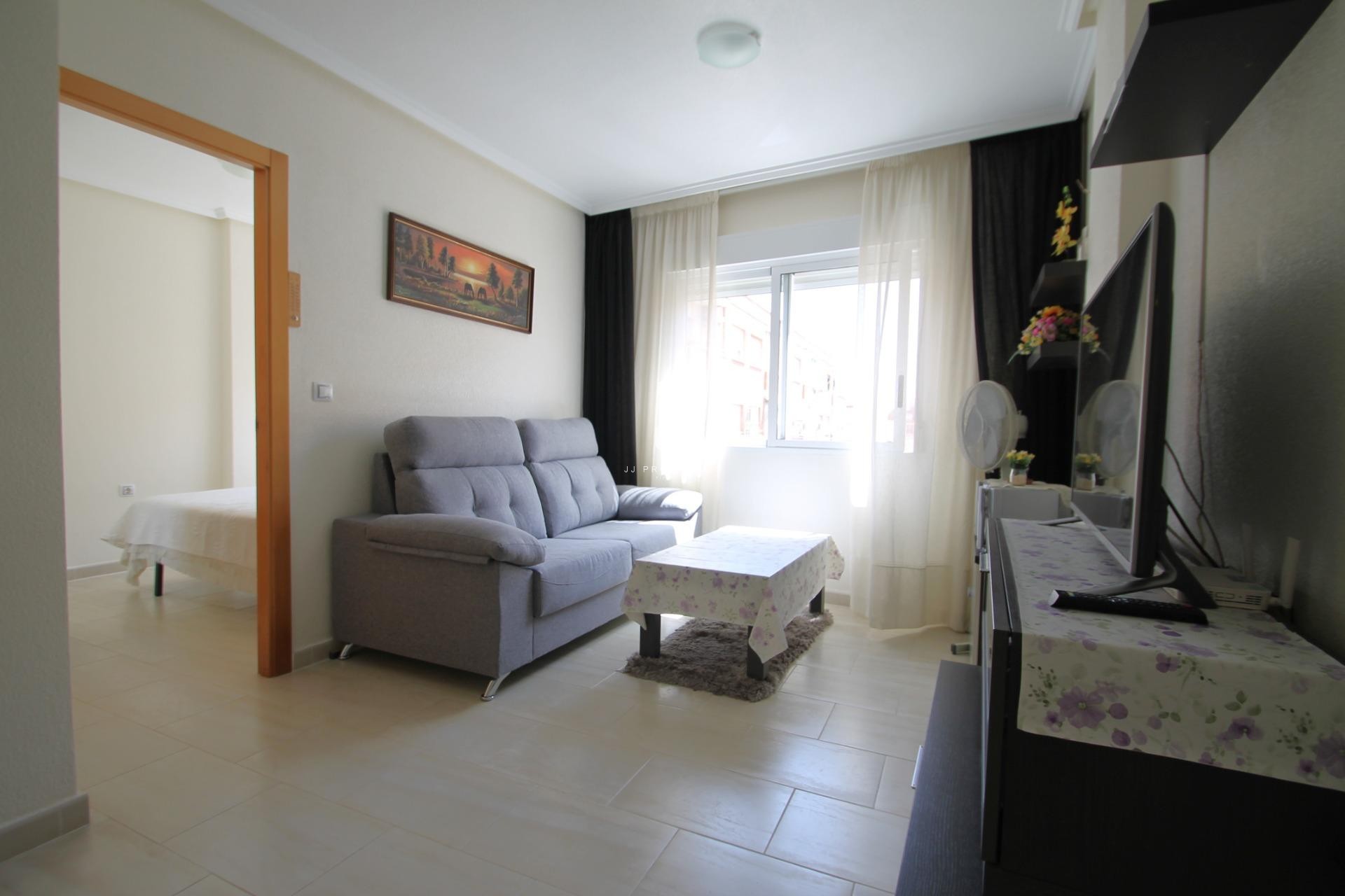 Tweedehands - Appartement / flat -
Torrevieja - El molino