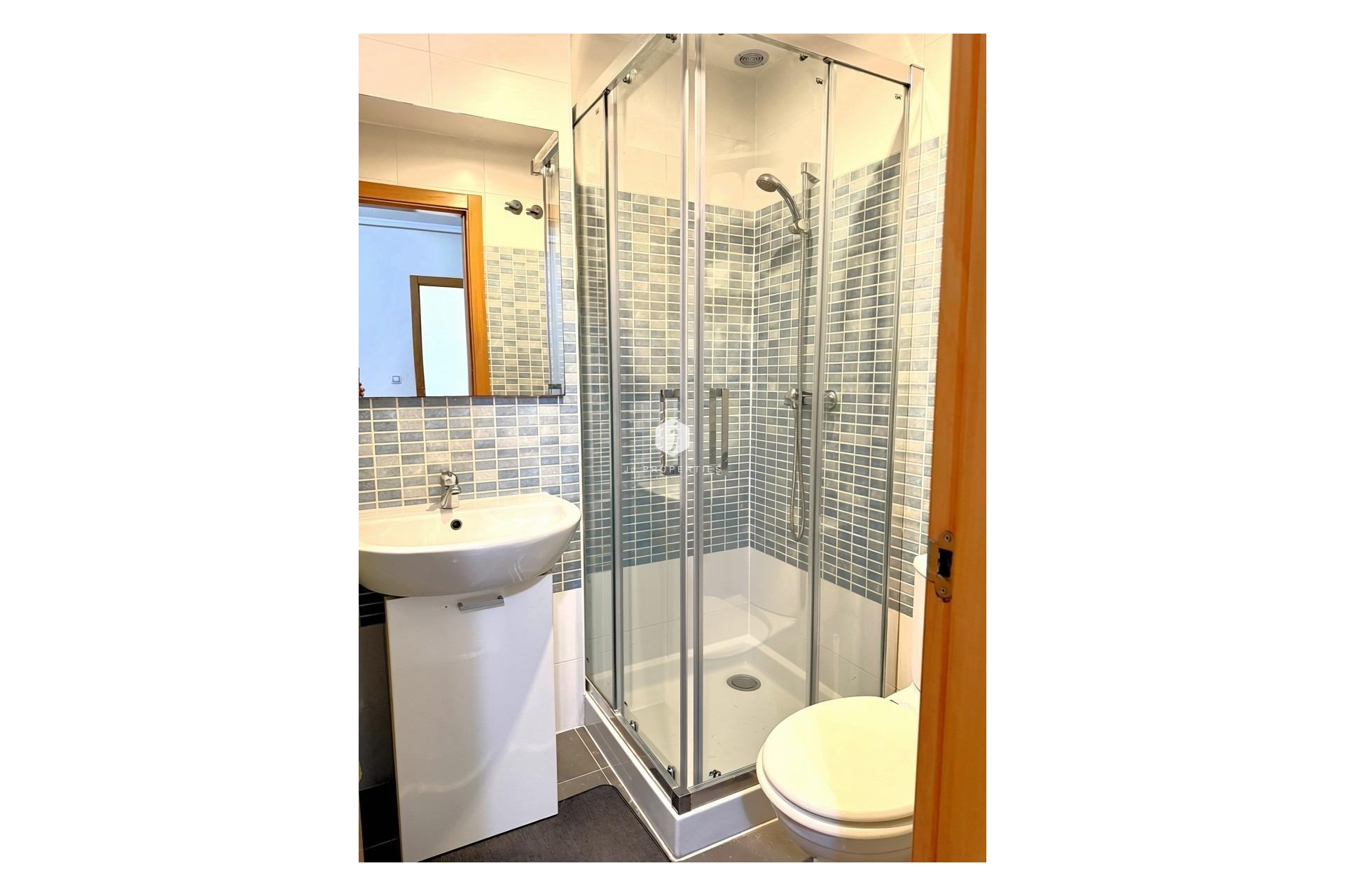 Tweedehands - Appartement / flat -
Torrevieja - El molino