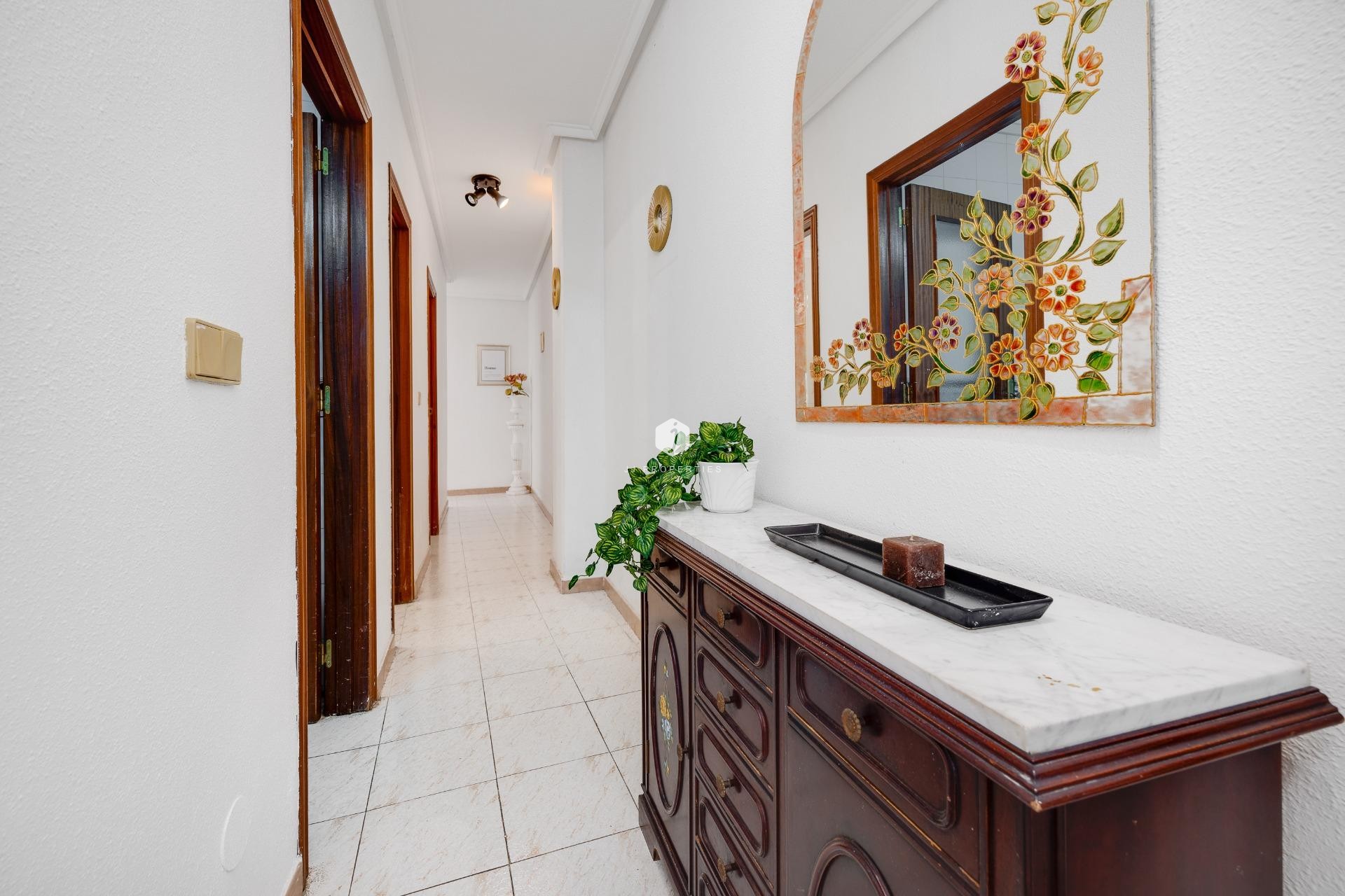 Tweedehands - Appartement / flat -
Torrevieja - Estacion de autobuses