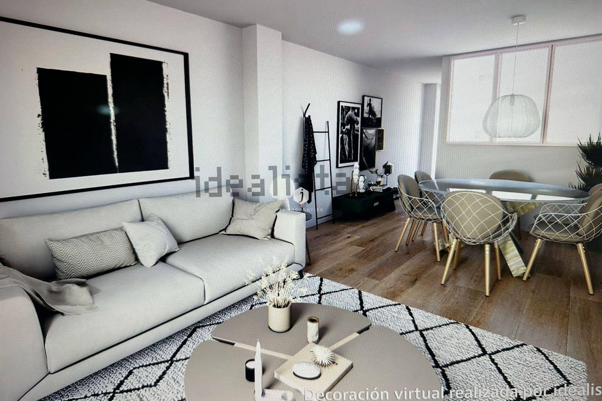 Tweedehands - Appartement / flat -
Torrevieja - Estacion de autobuses