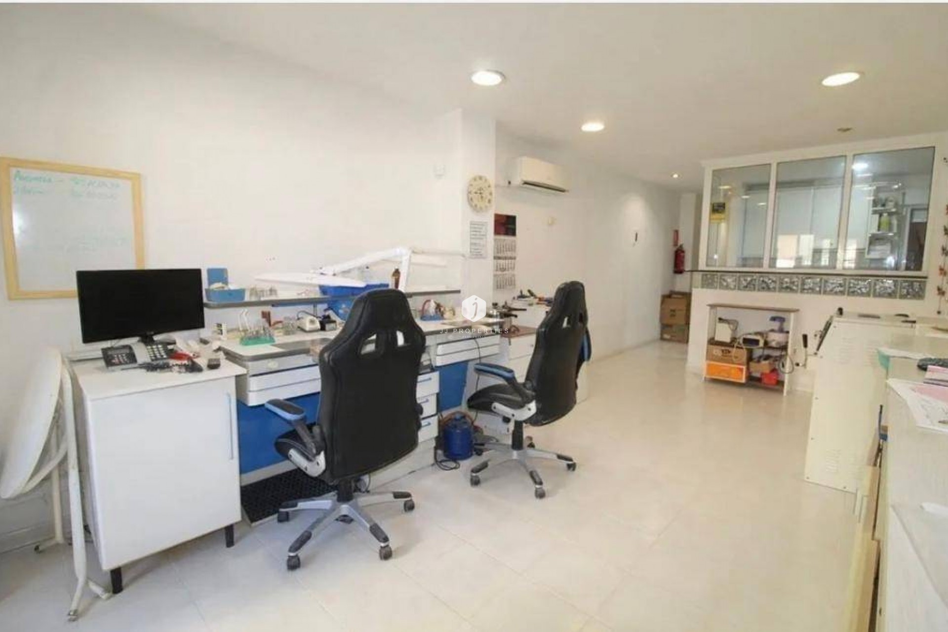 Tweedehands - Appartement / flat -
Torrevieja - Estacion de autobuses